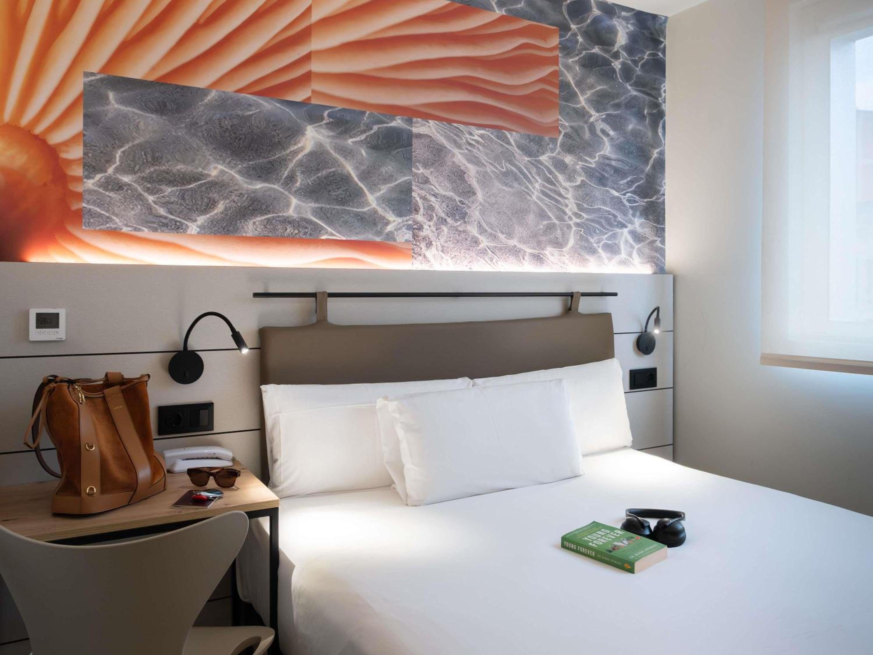 Small Standard Room - Photo 1