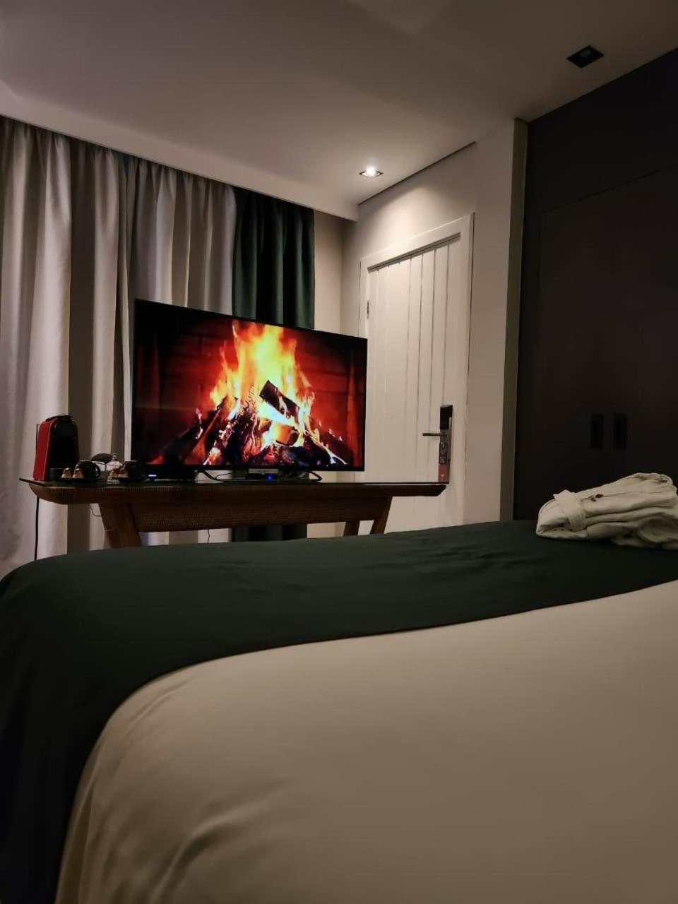 Luxury Suite photo 2