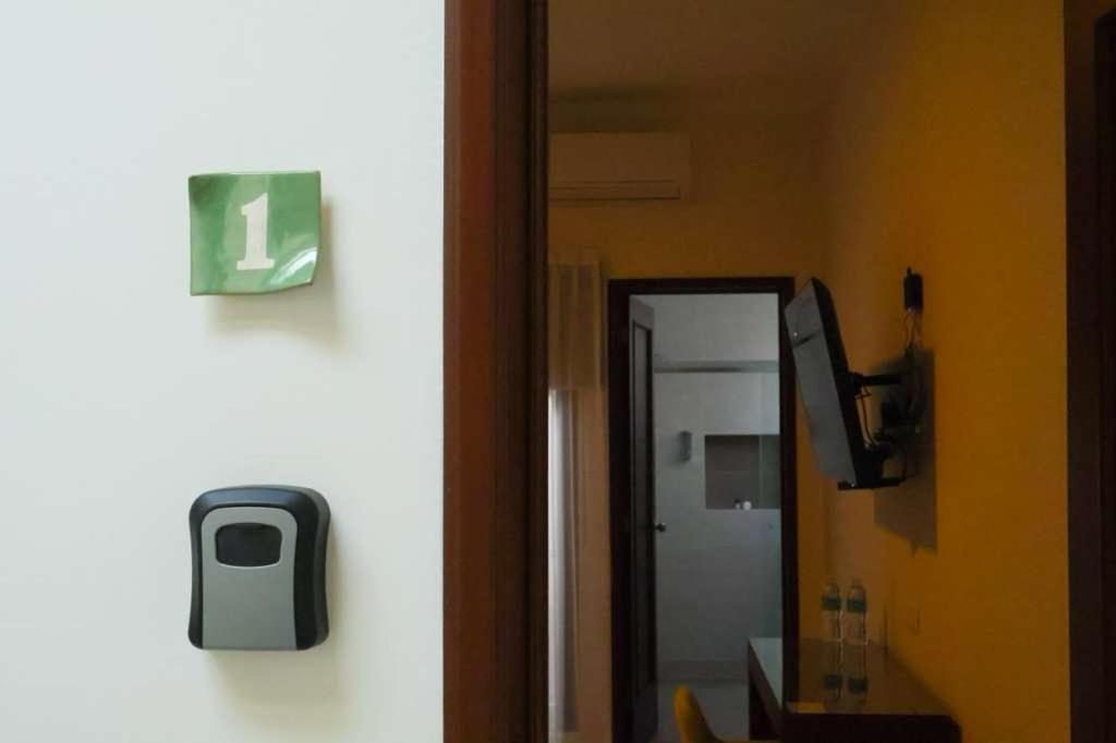 Superior King Room photo 2