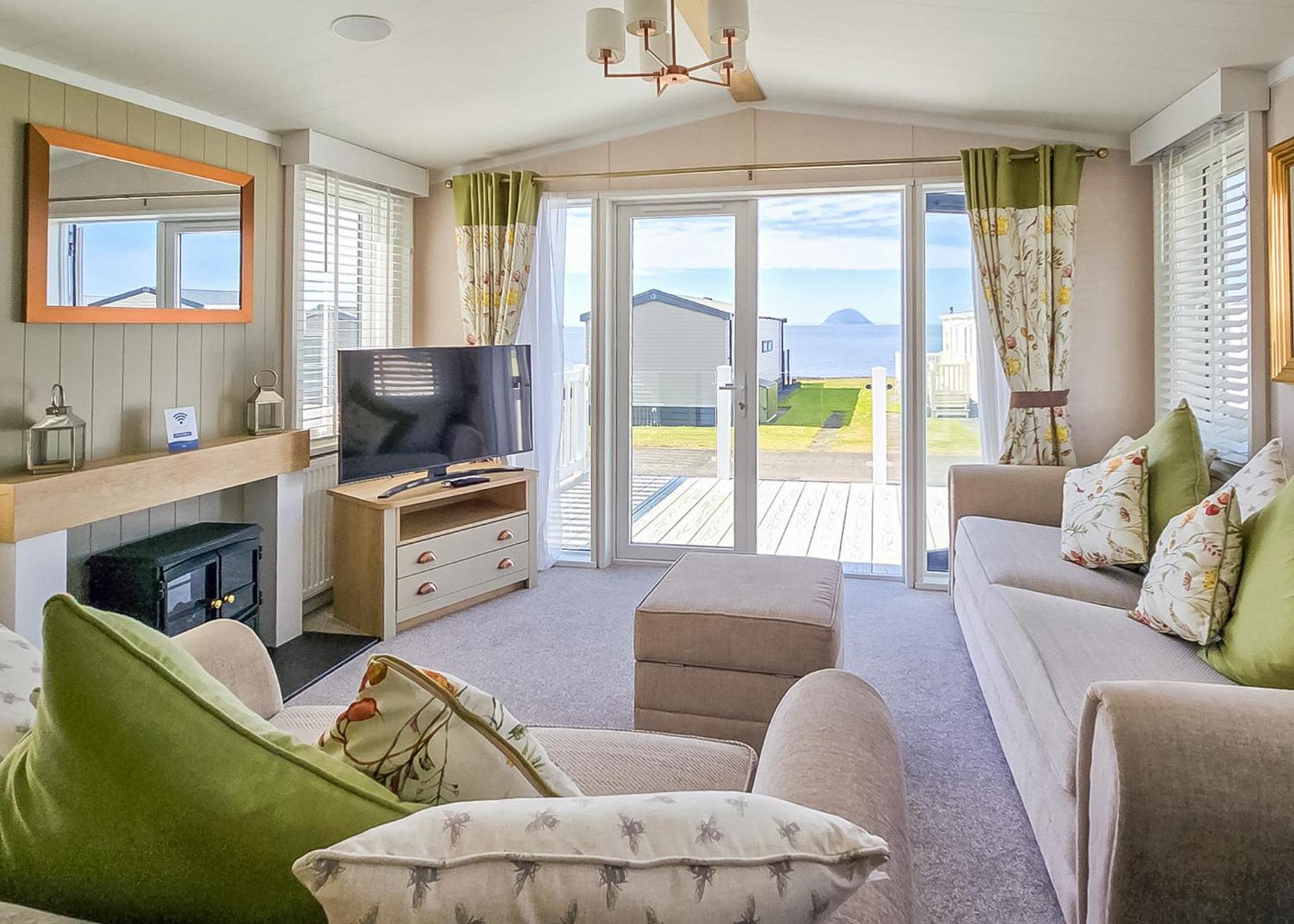 Two-Bedroom Holiday Home 3 photo 1