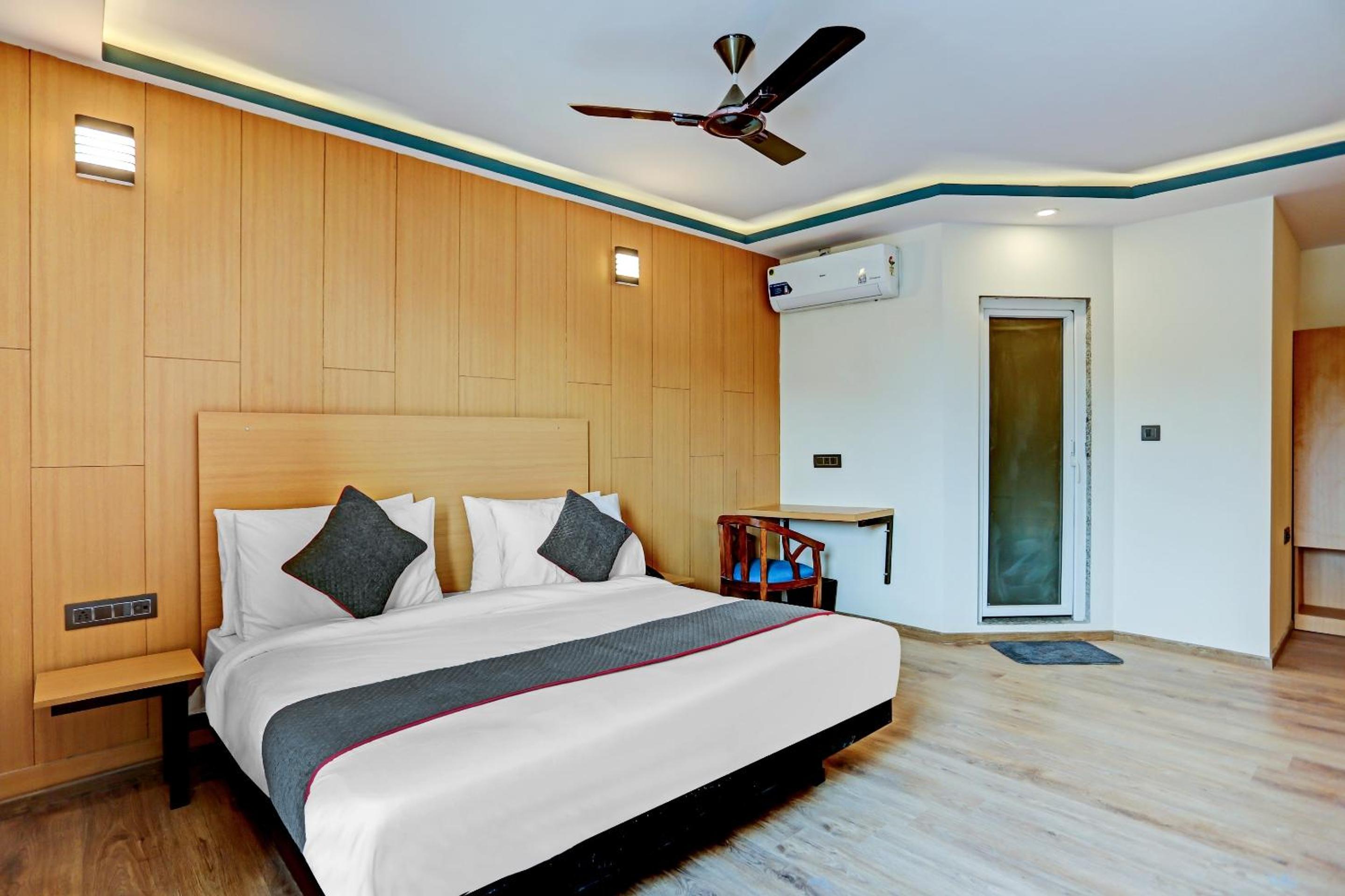 Classic Triple Room