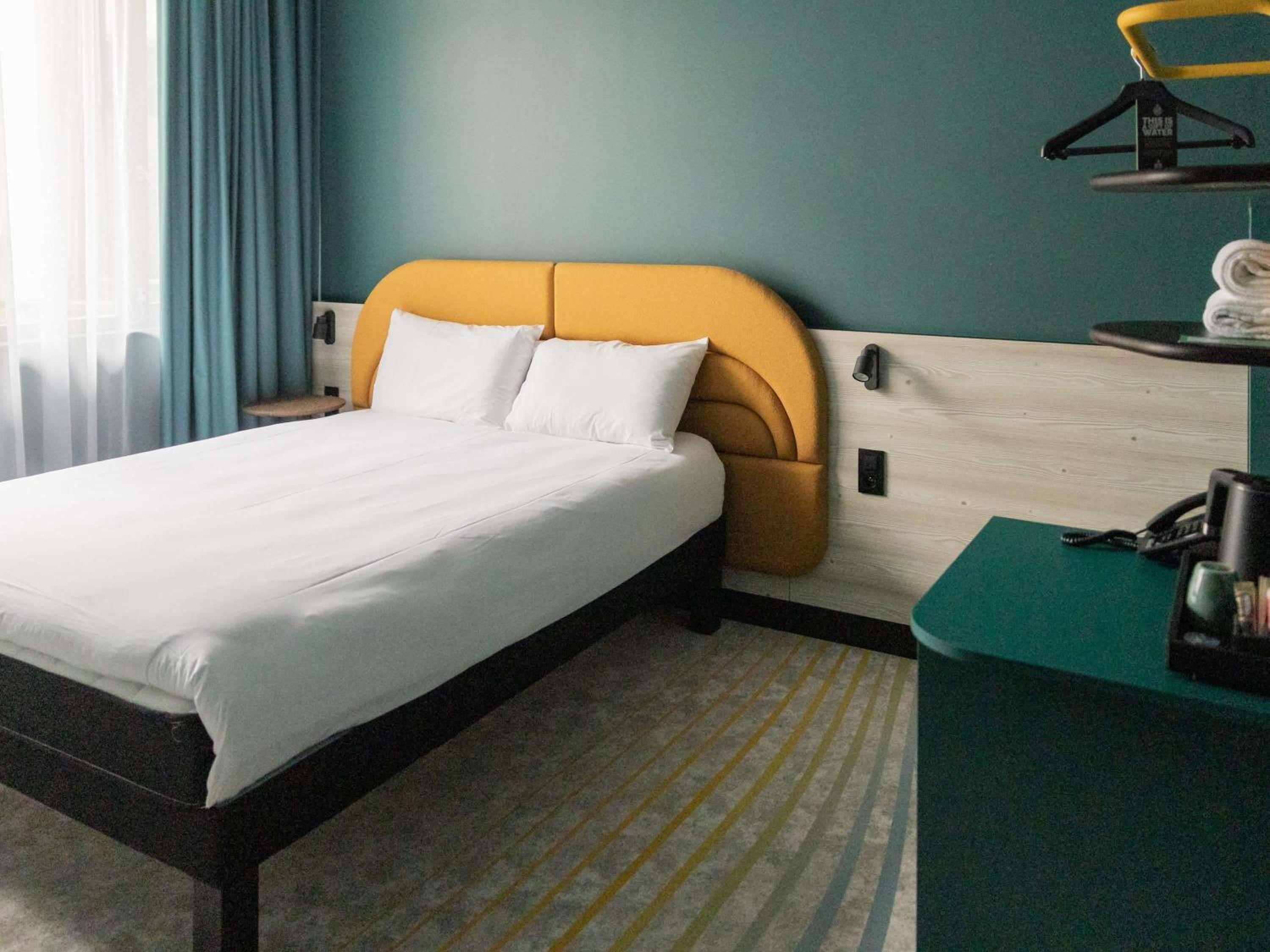 Adapted Premium Deluxe Double Room  - Photo 1