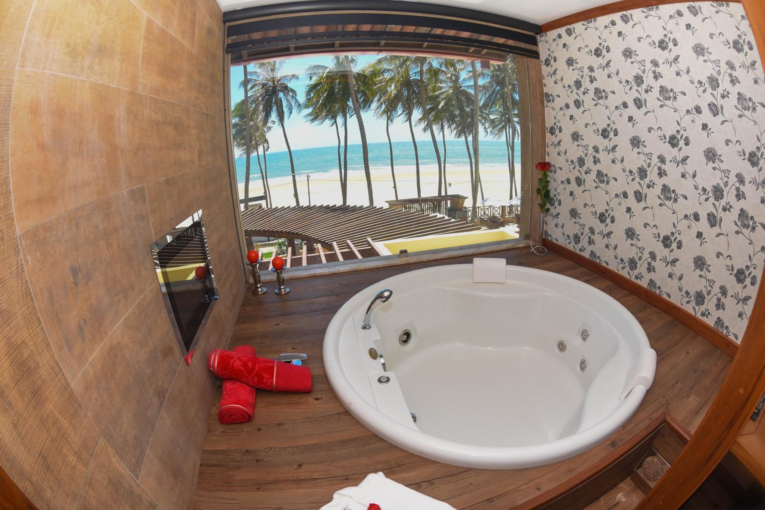 Deluxe Double Room with Bath photo 2