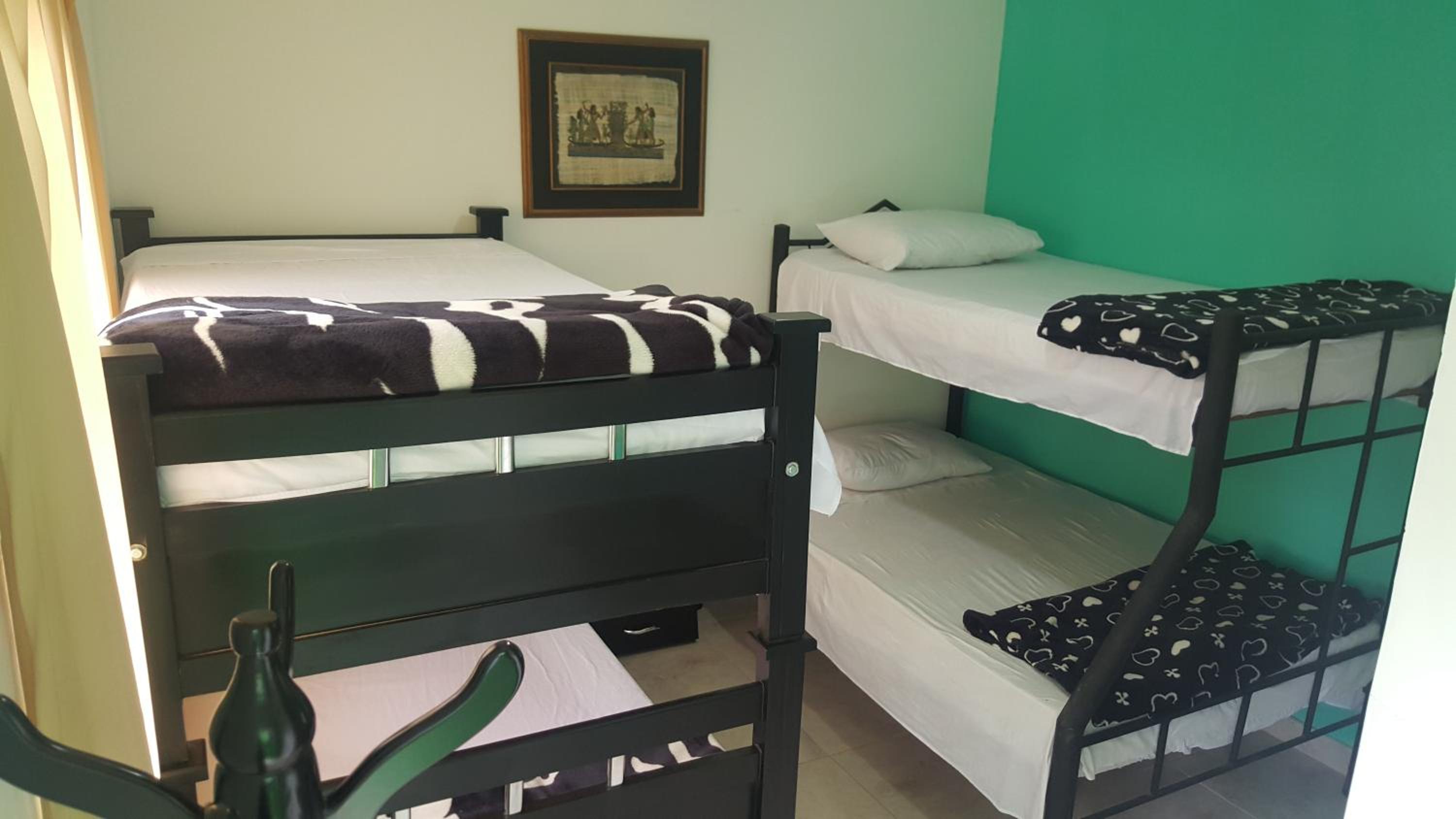 Quintuple Room with Private Bathroom photo 1