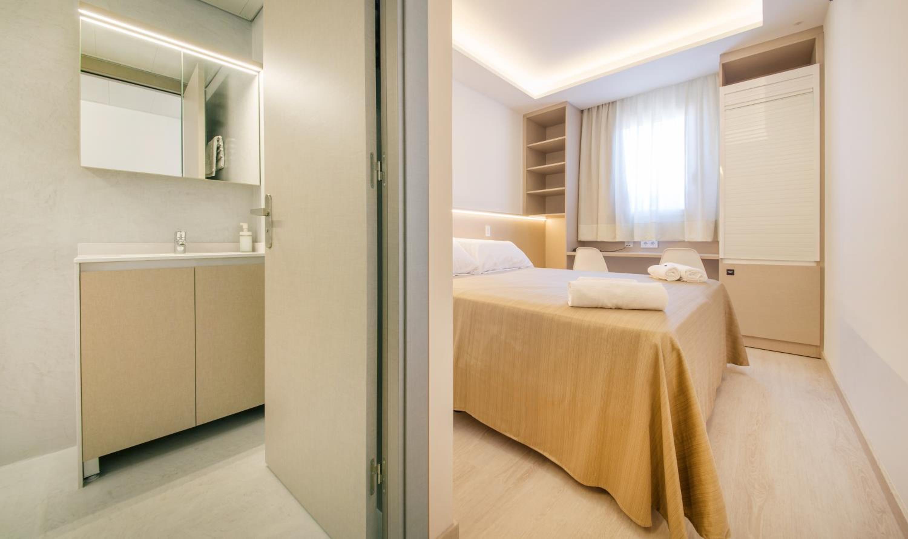Standard Double or Twin Room photo 3