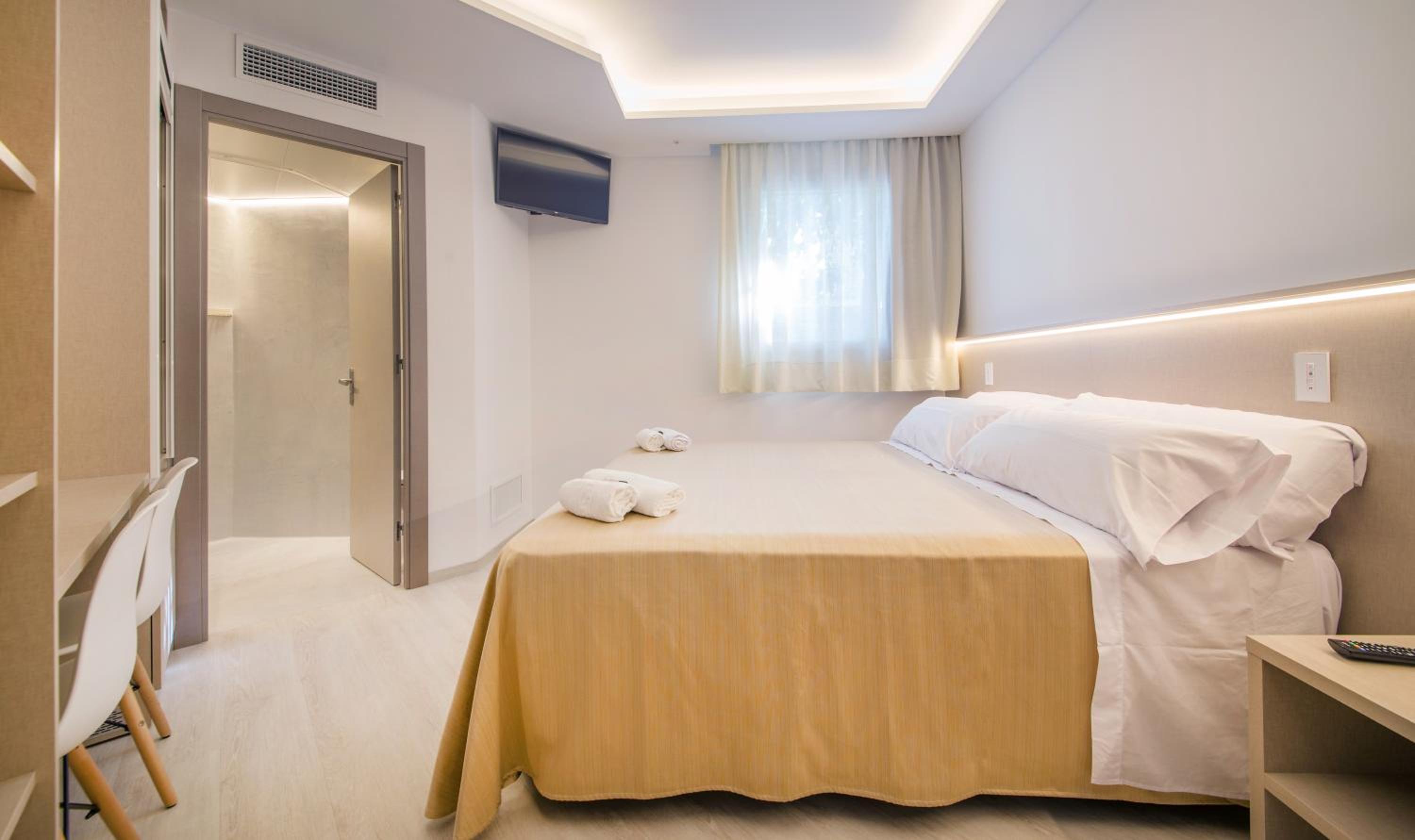 Habitación Doble Estándar o con Dos Camas Individuales.