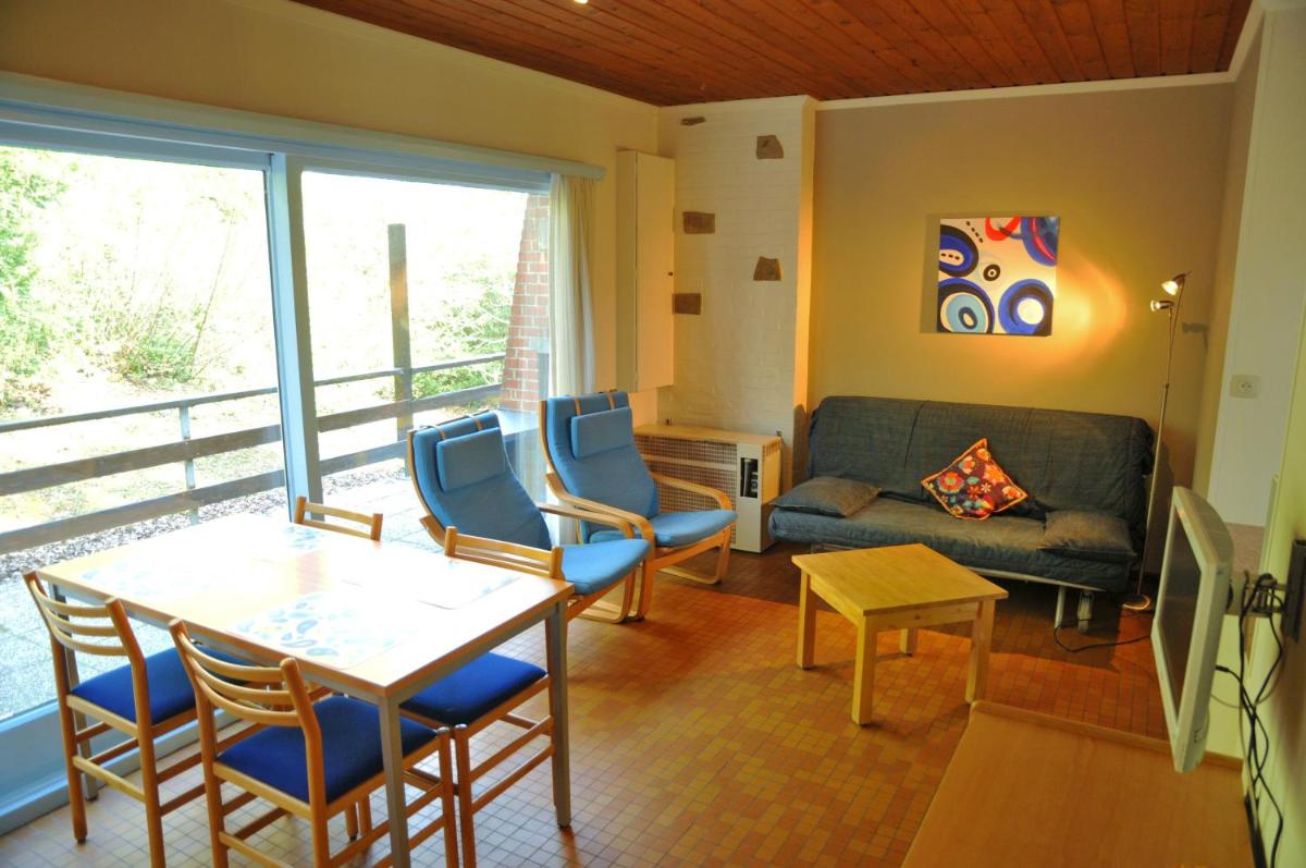 One-Bedroom Bungalow photo 3