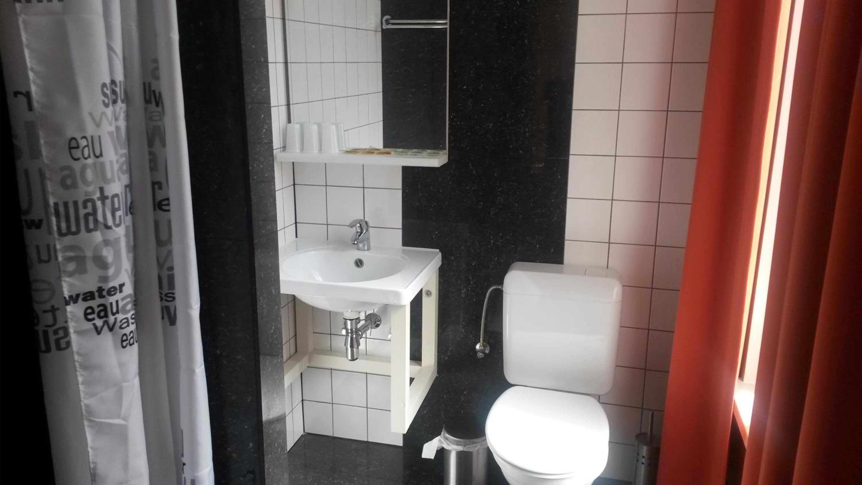 Budget Triple Room photo 2