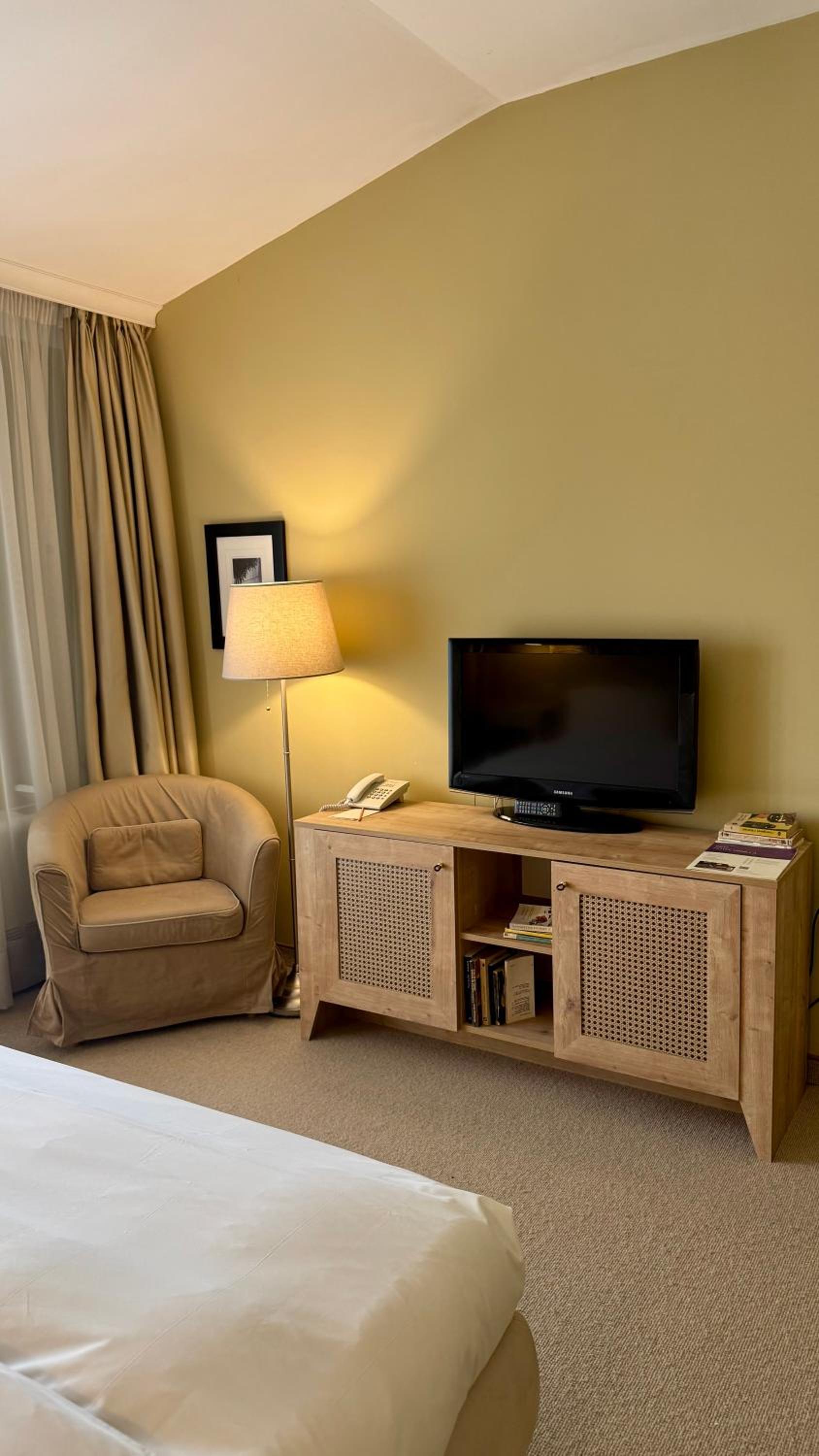 Double Room with Balcony photo 2
