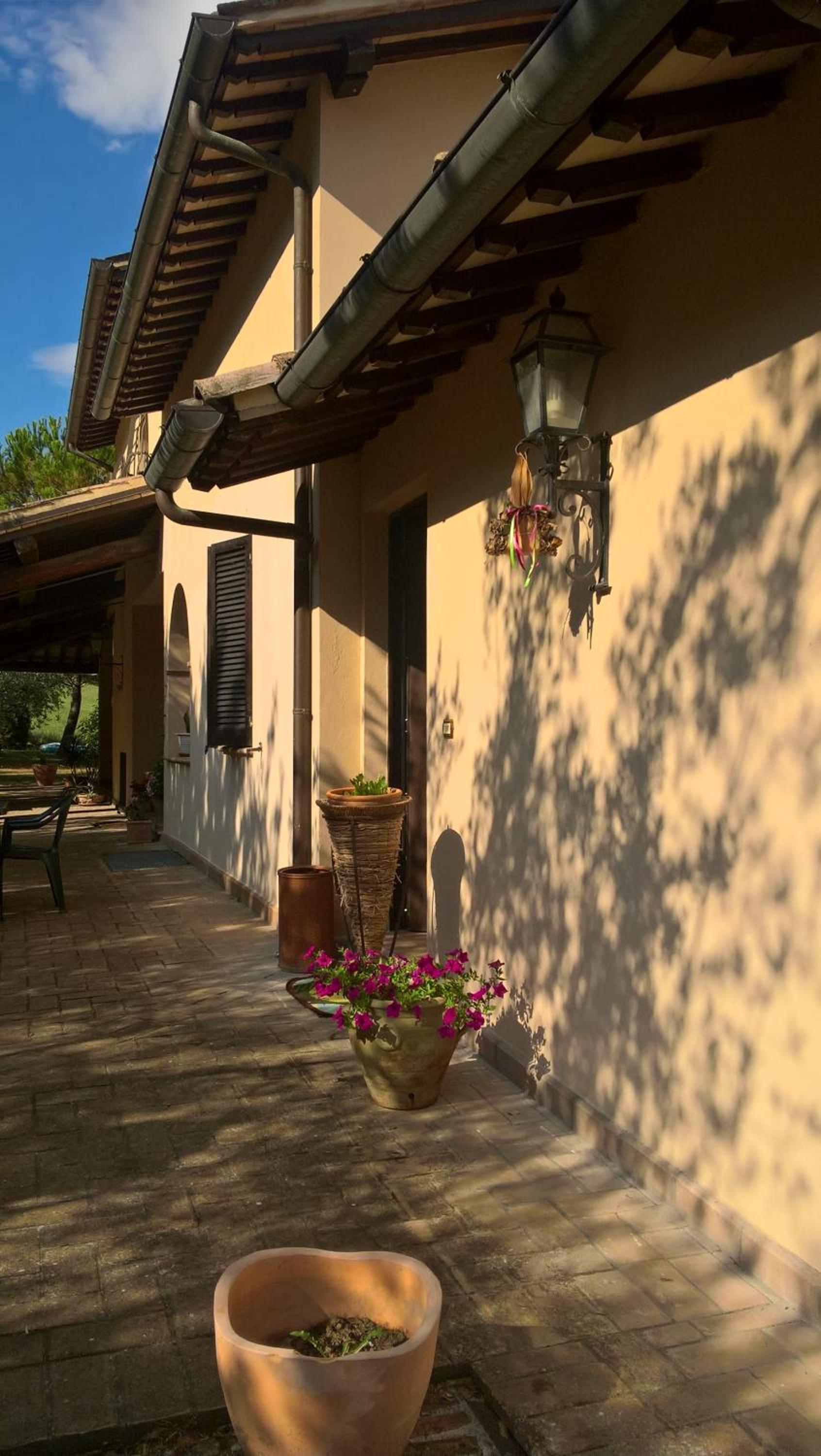 Apartment - Photo 32