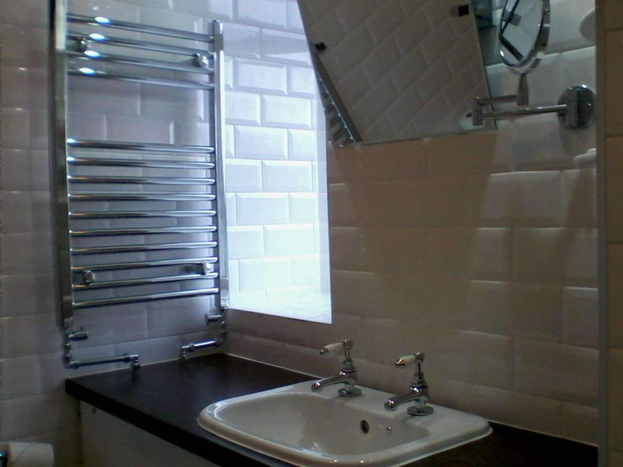 Superior Double Room - Photo 8