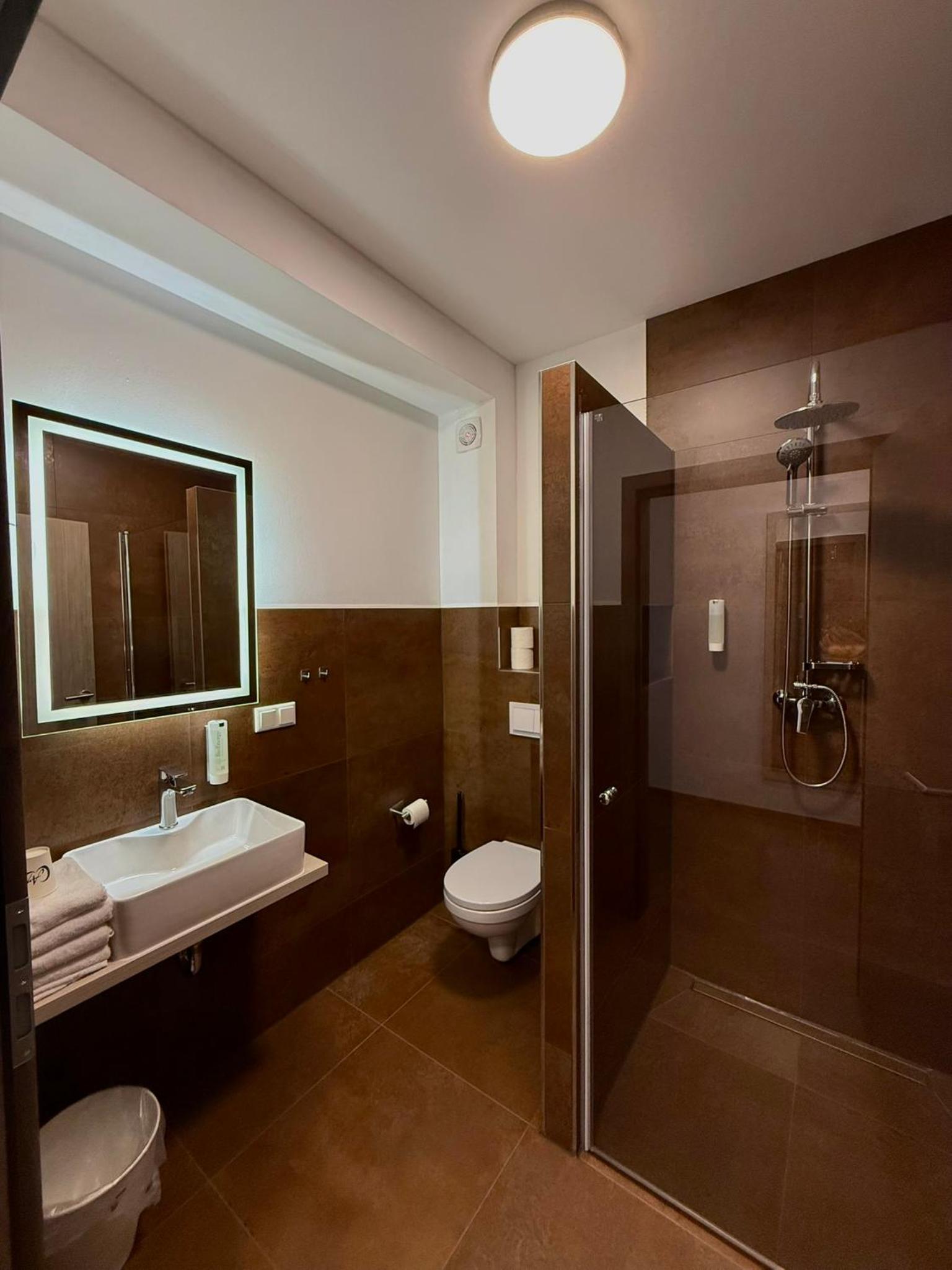Double Room with Private Bathroom