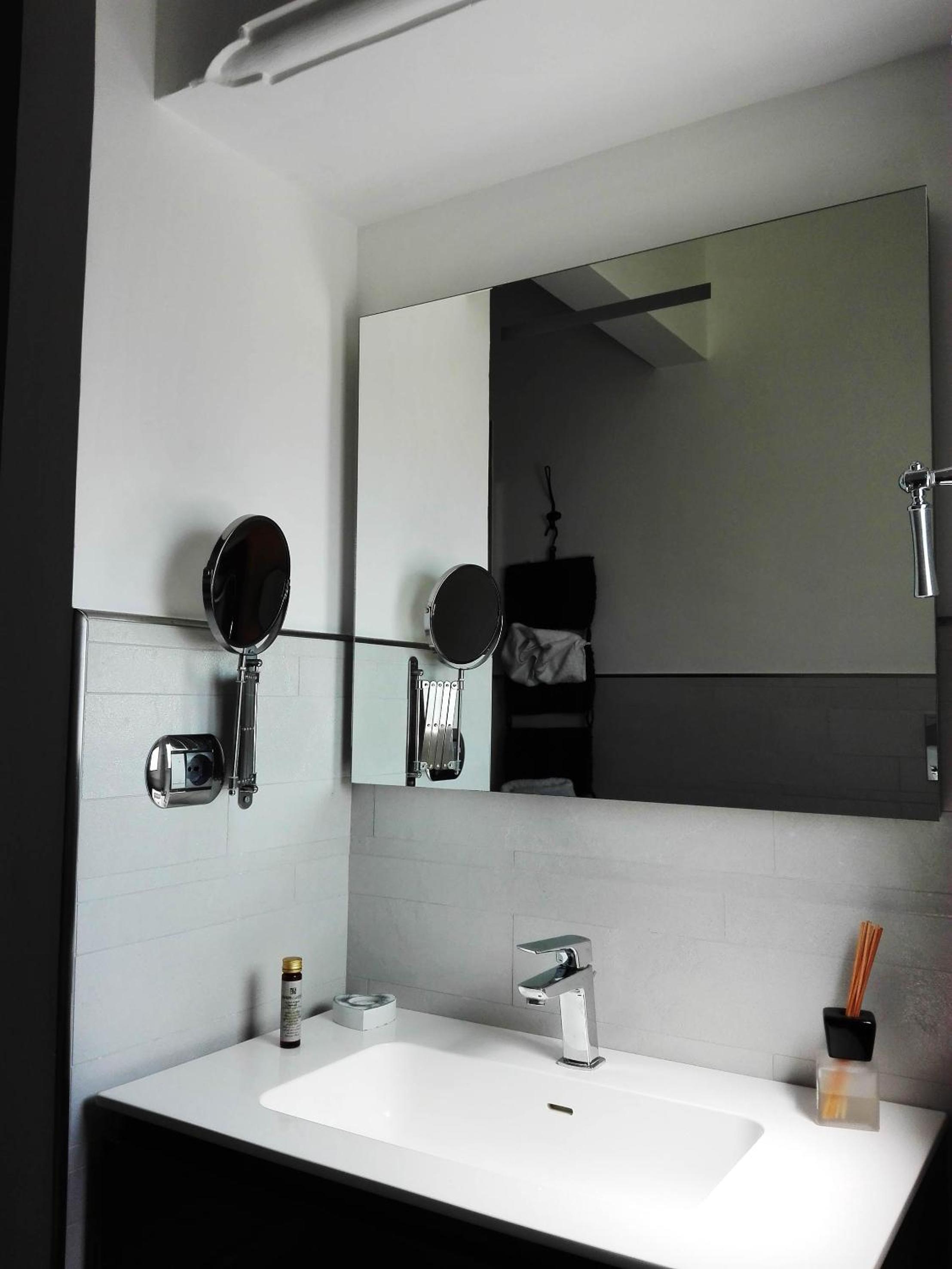Double Room with Private Bathroom photo 2