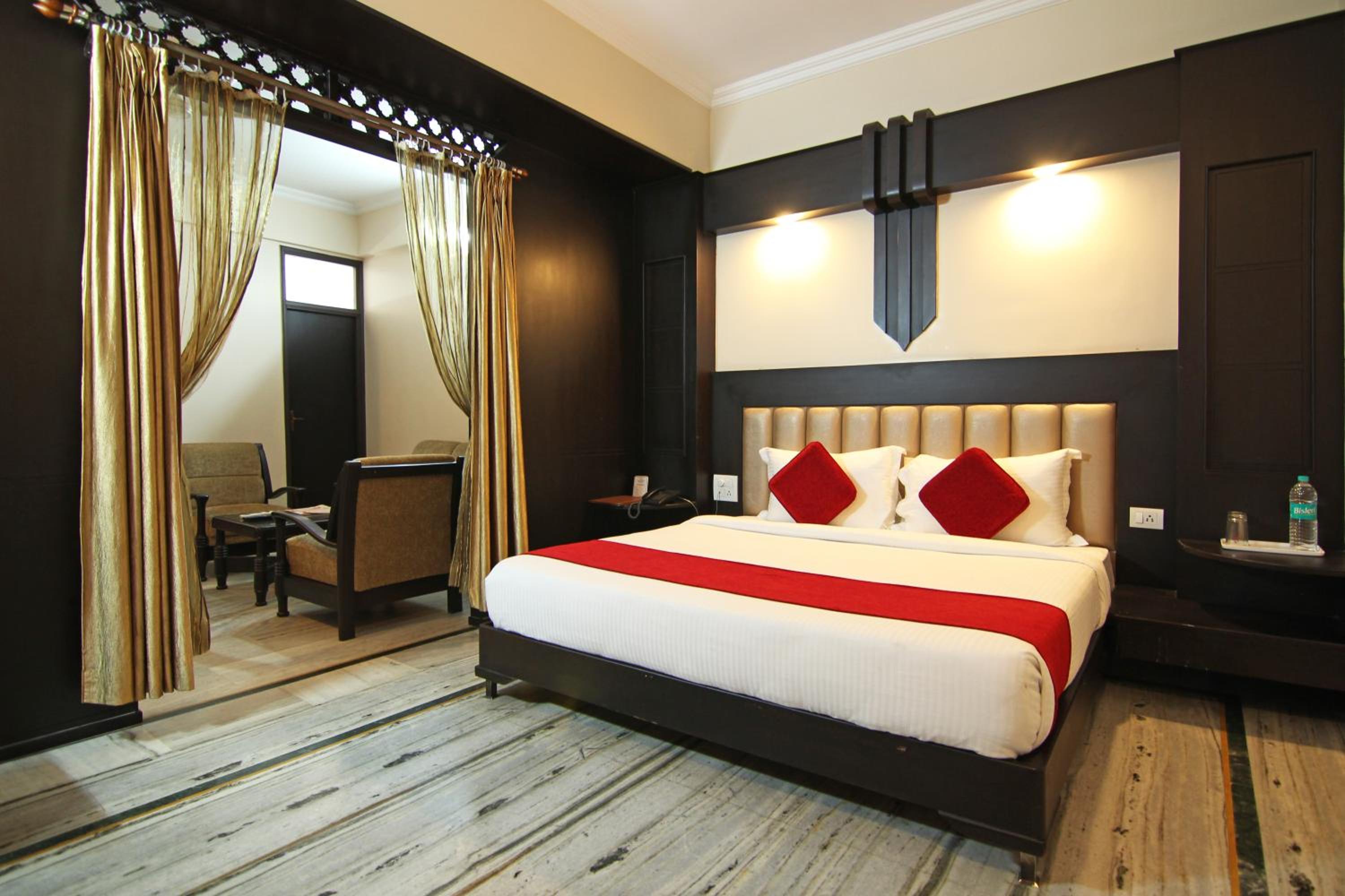 Suite photo 1