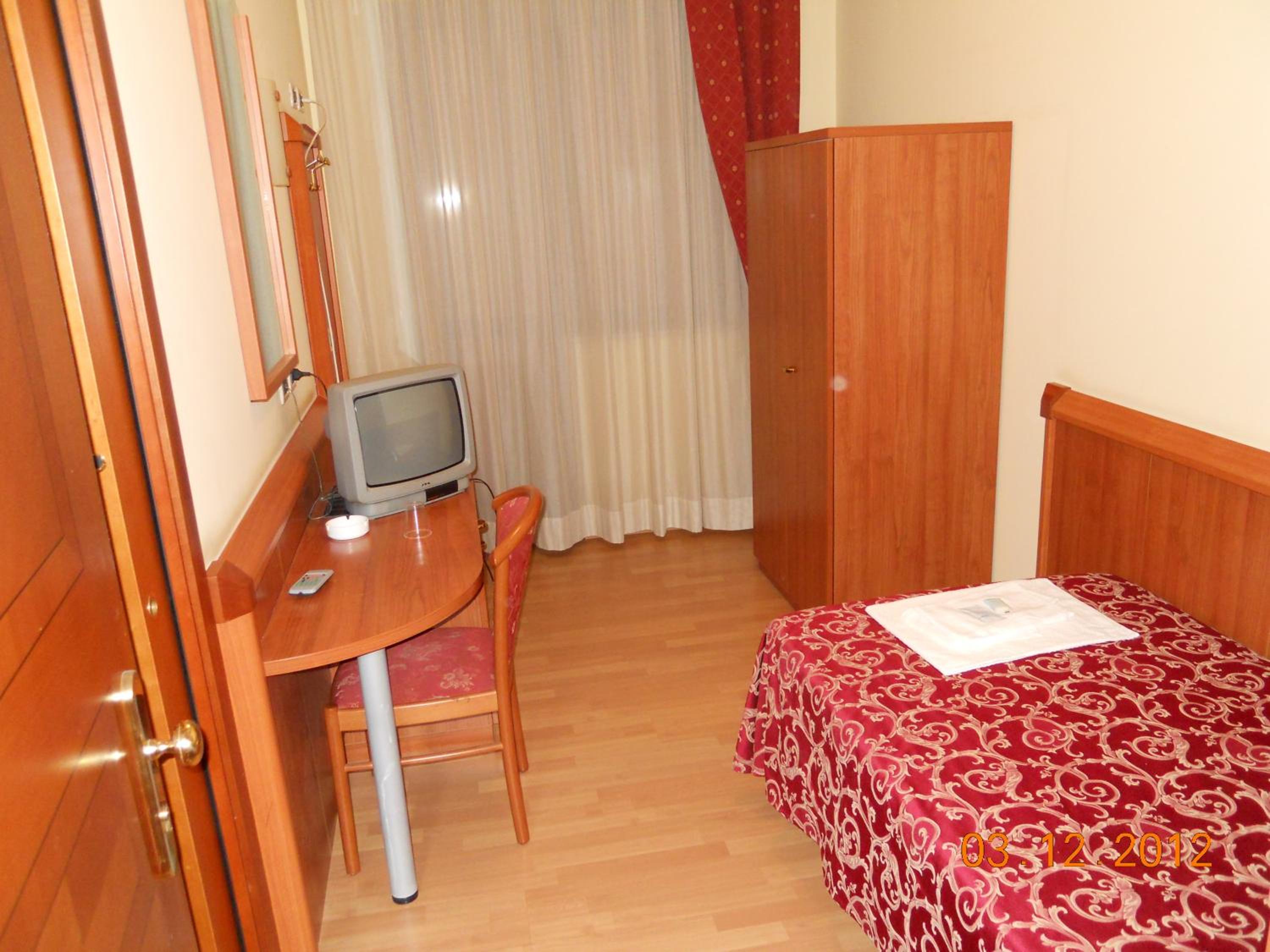 Single Room photo 1