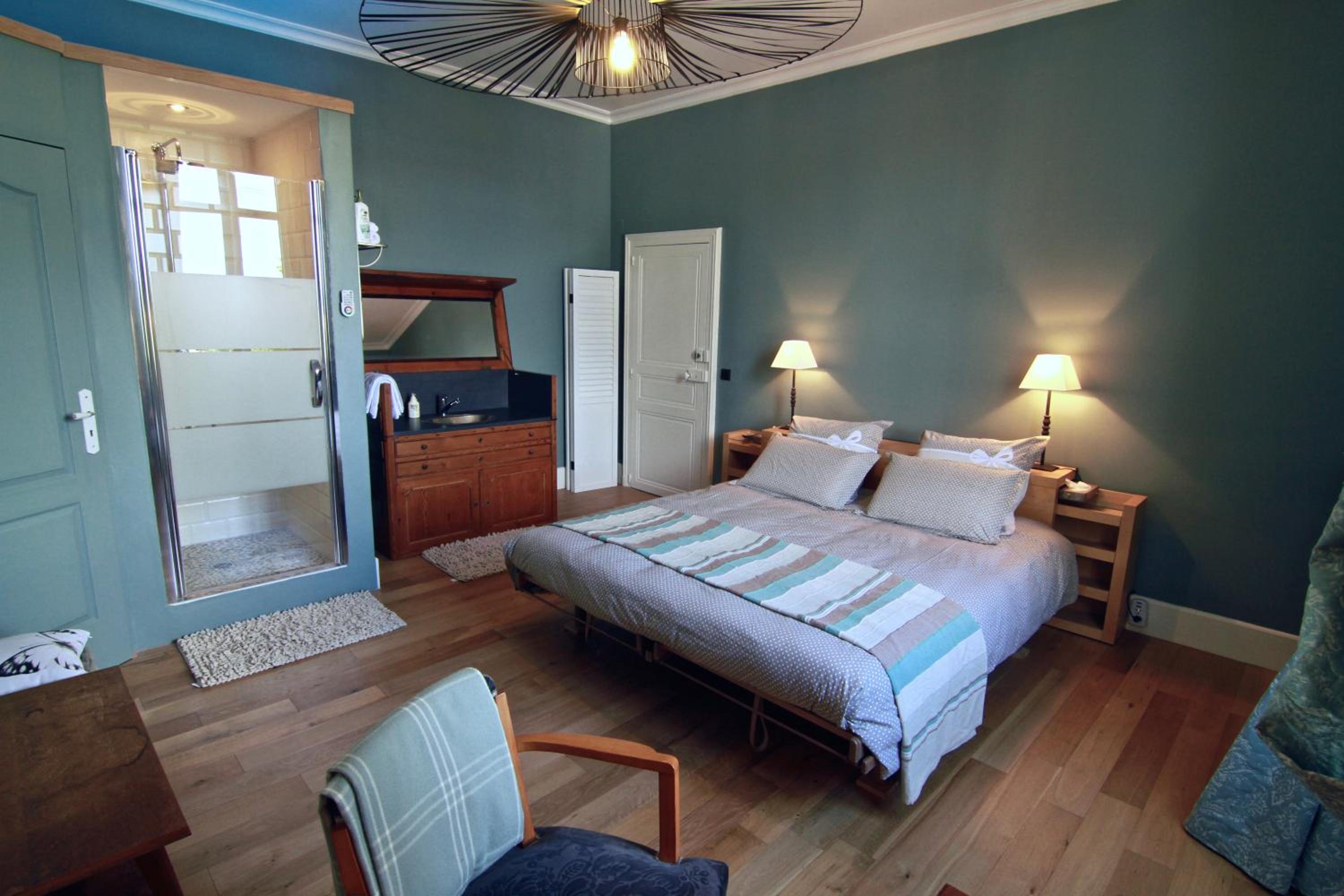 Double Room with Private Bathroom photo 2