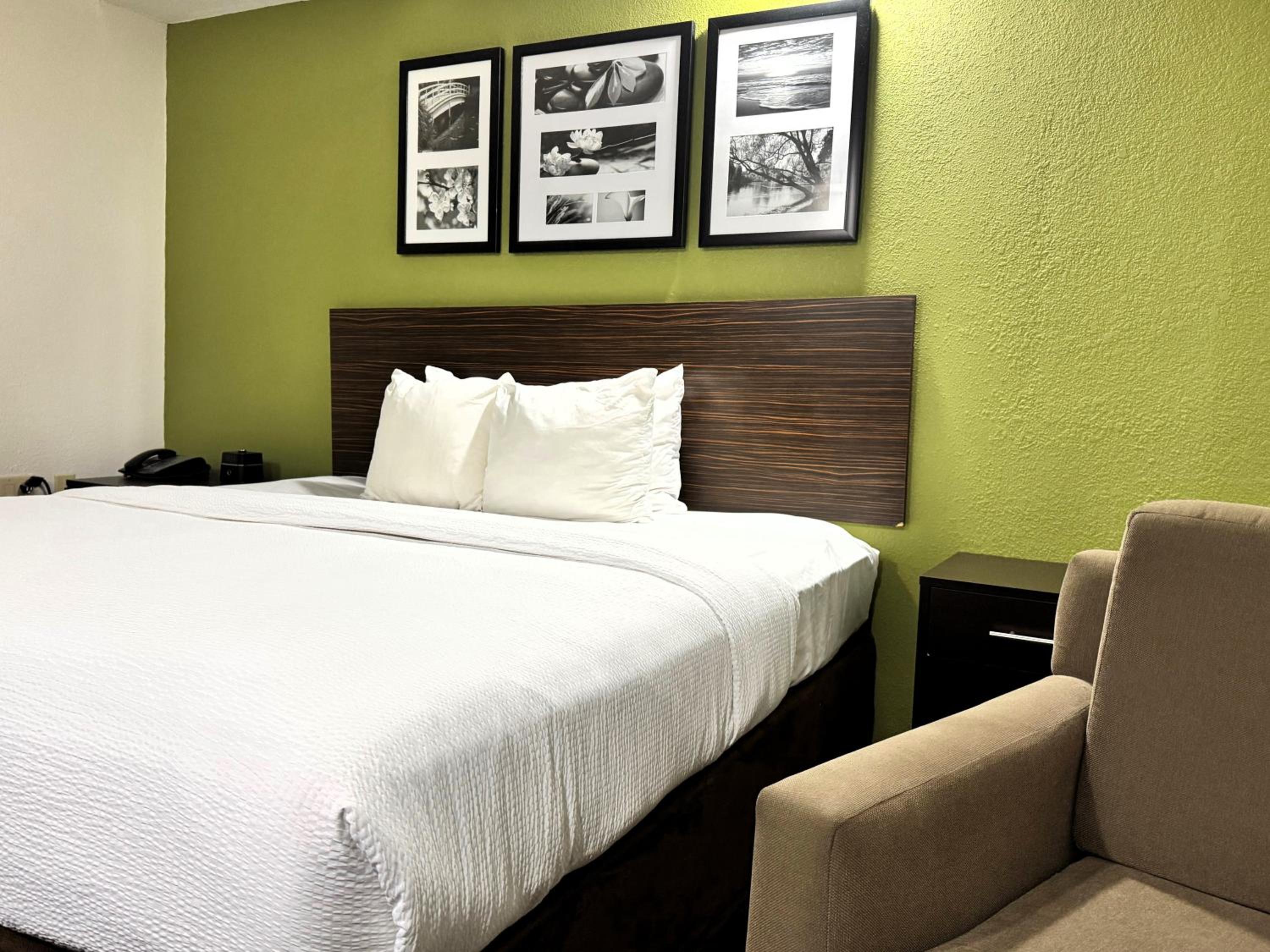 Travelodge by Wyndham Flowood Jackson Airport North