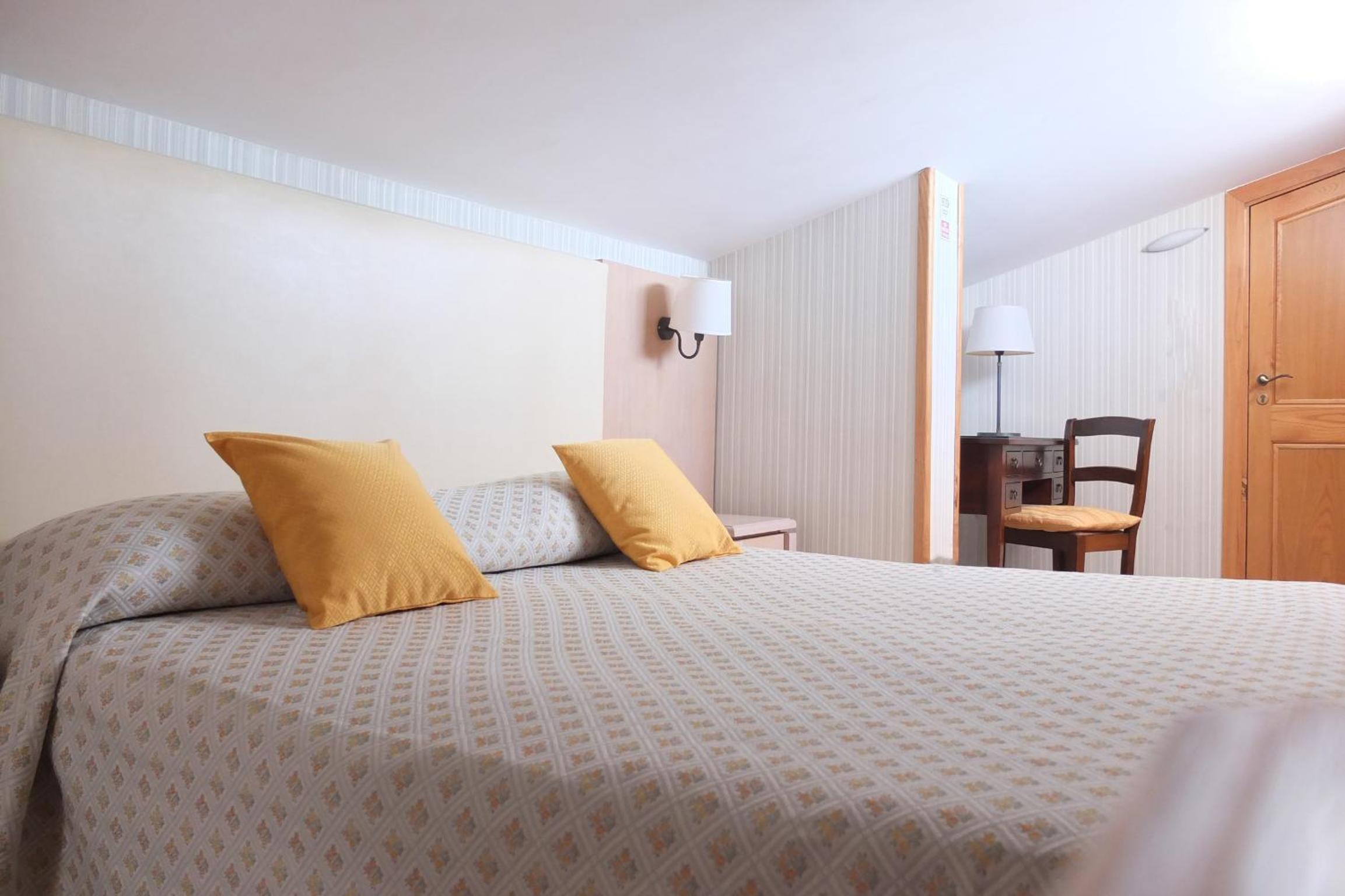 Double with Private Bathroom - Attic