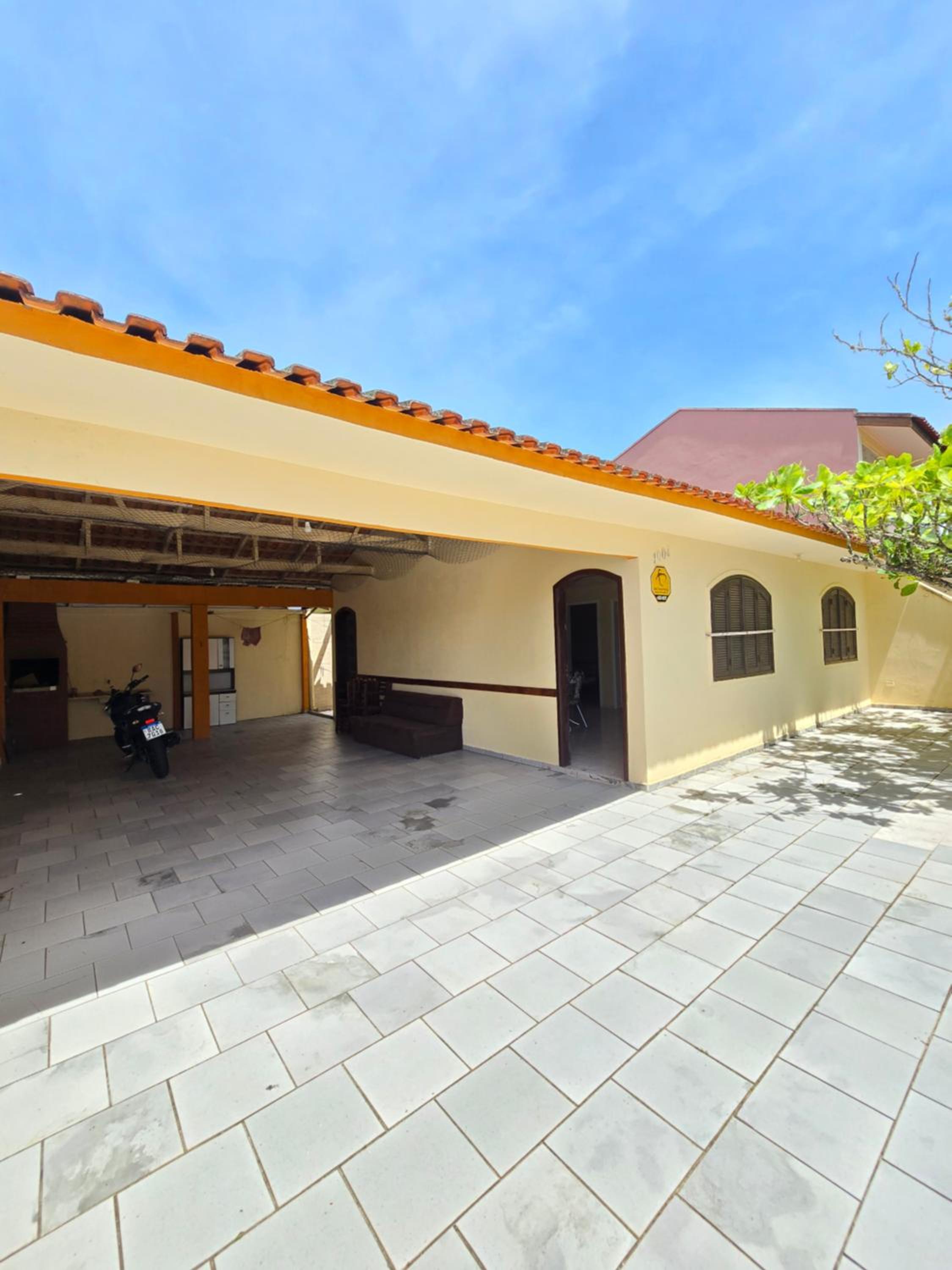 Two-Bedroom House photo 3