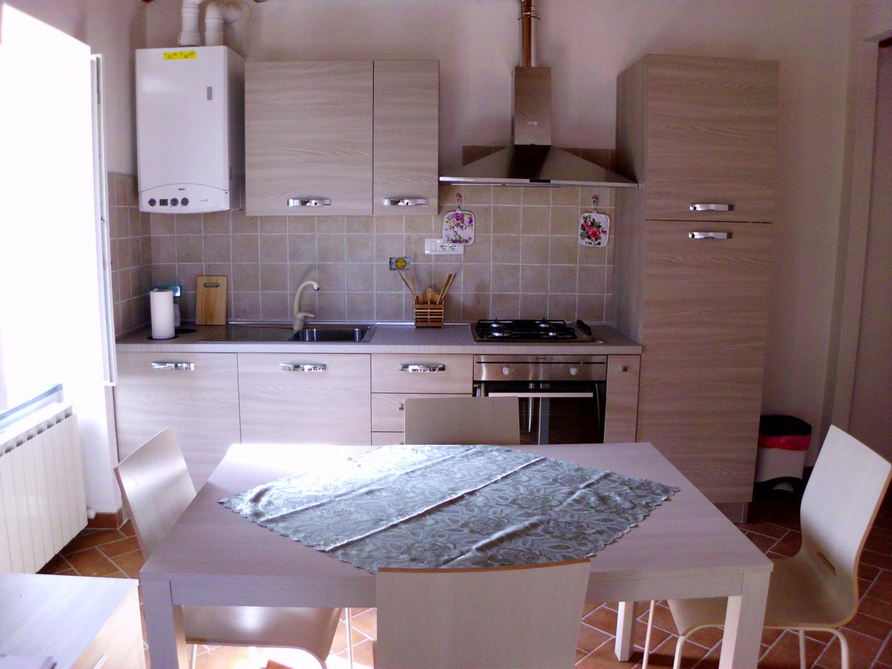Two-Bedroom House - Photo 27