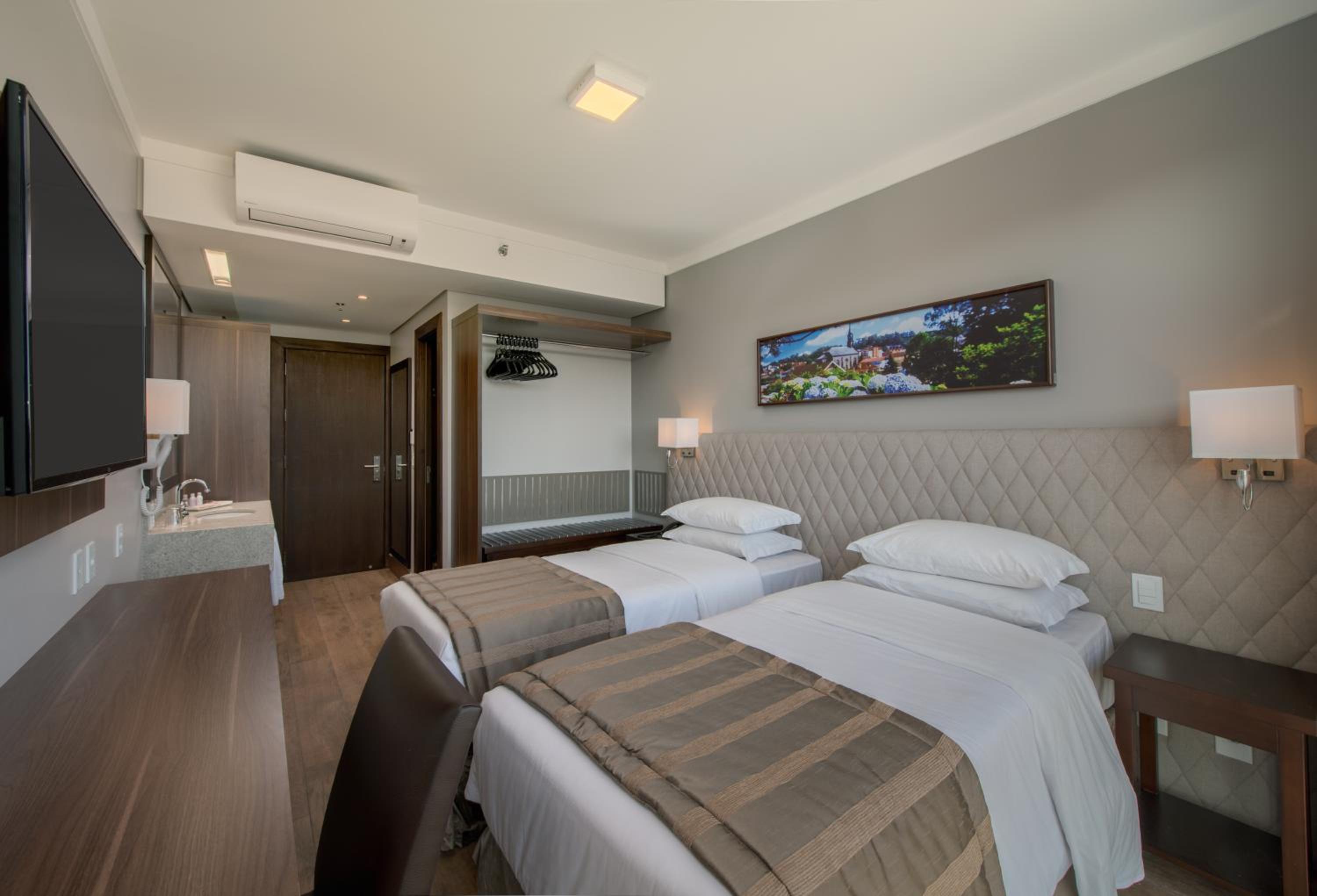 Prodigy Gramado by Wish — Superior Double Room (2 people)