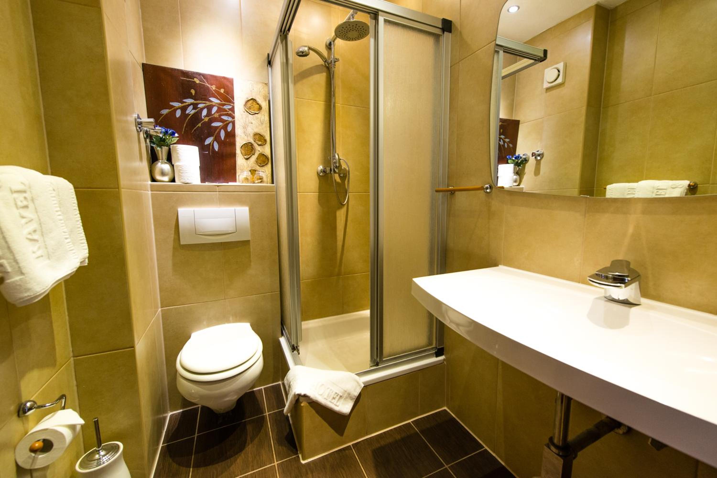 Double Room - Photo 2