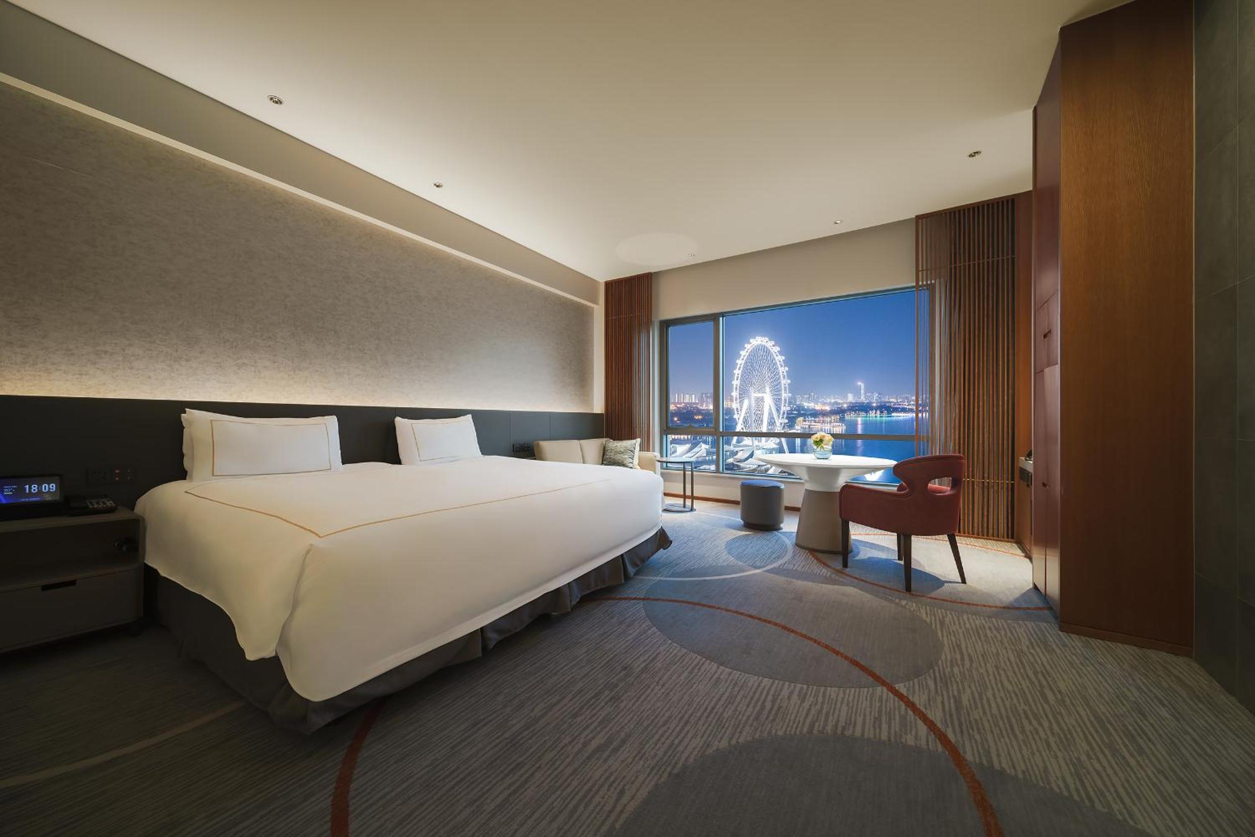 Premium King Room with View - High Floor