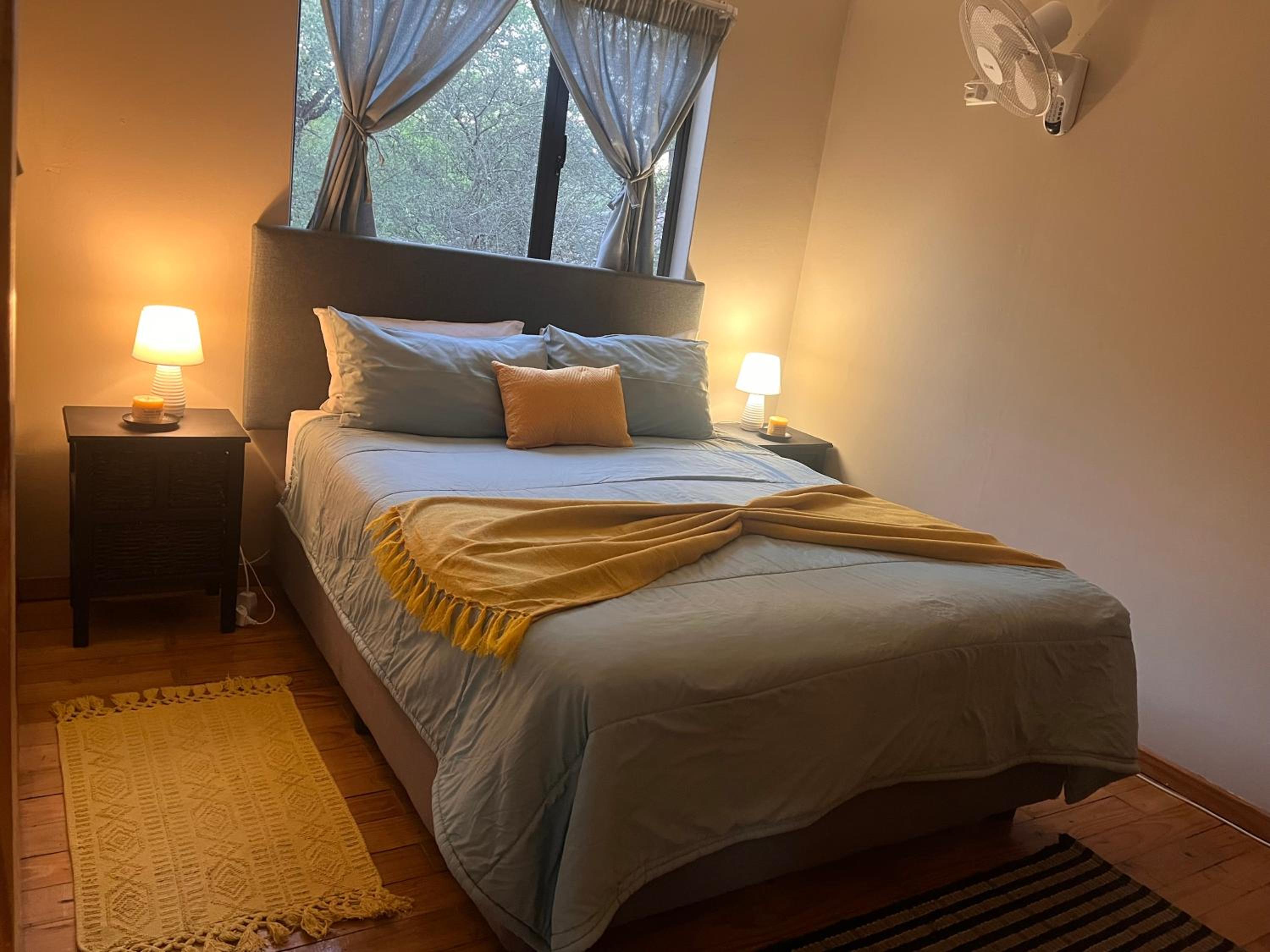 Two-Bedroom House photo 2
