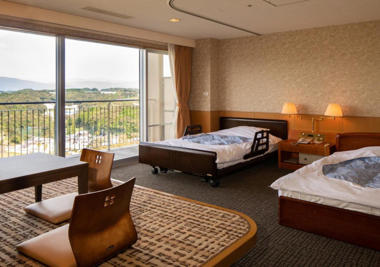 Universal Twin Room photo 3