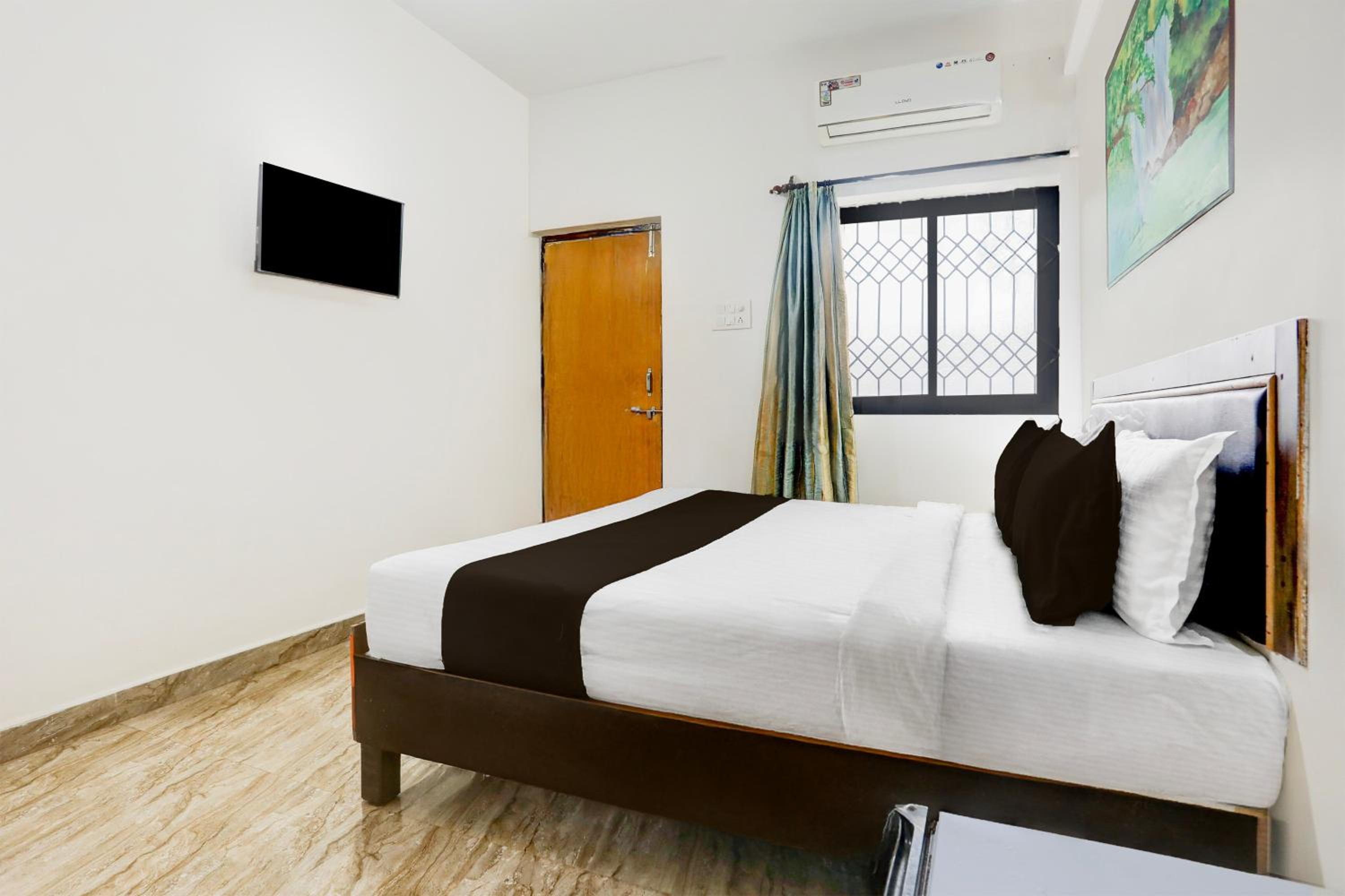 Deluxe Triple Room photo 3