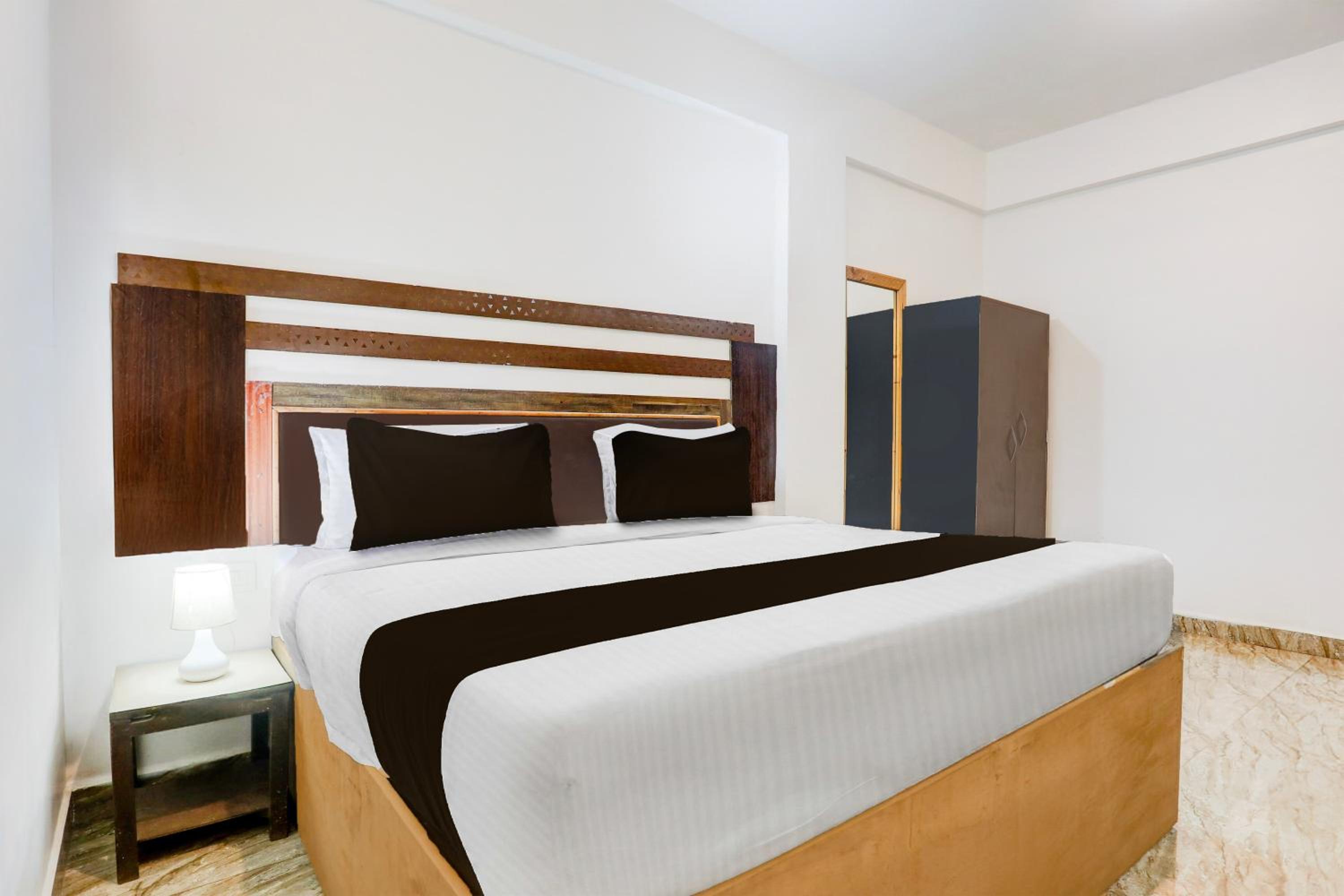 Deluxe Triple Room photo 2
