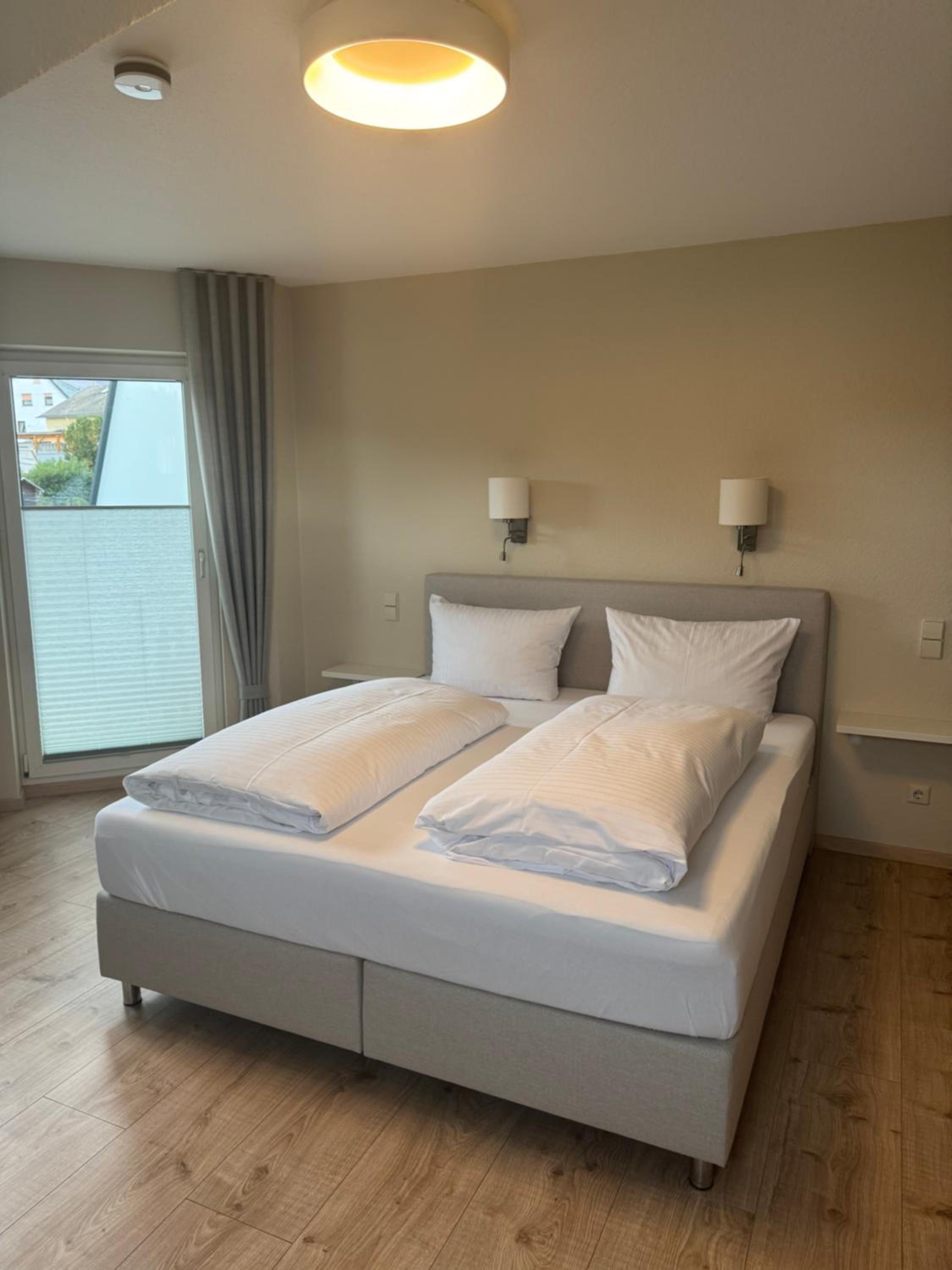 Deluxe Triple Room - Photo 8
