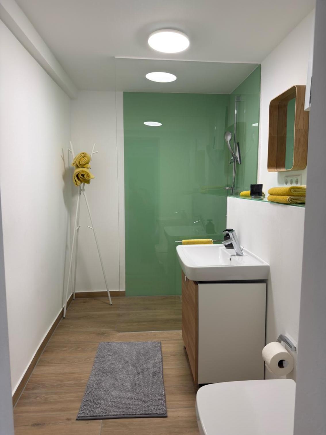 Apartment photo 2