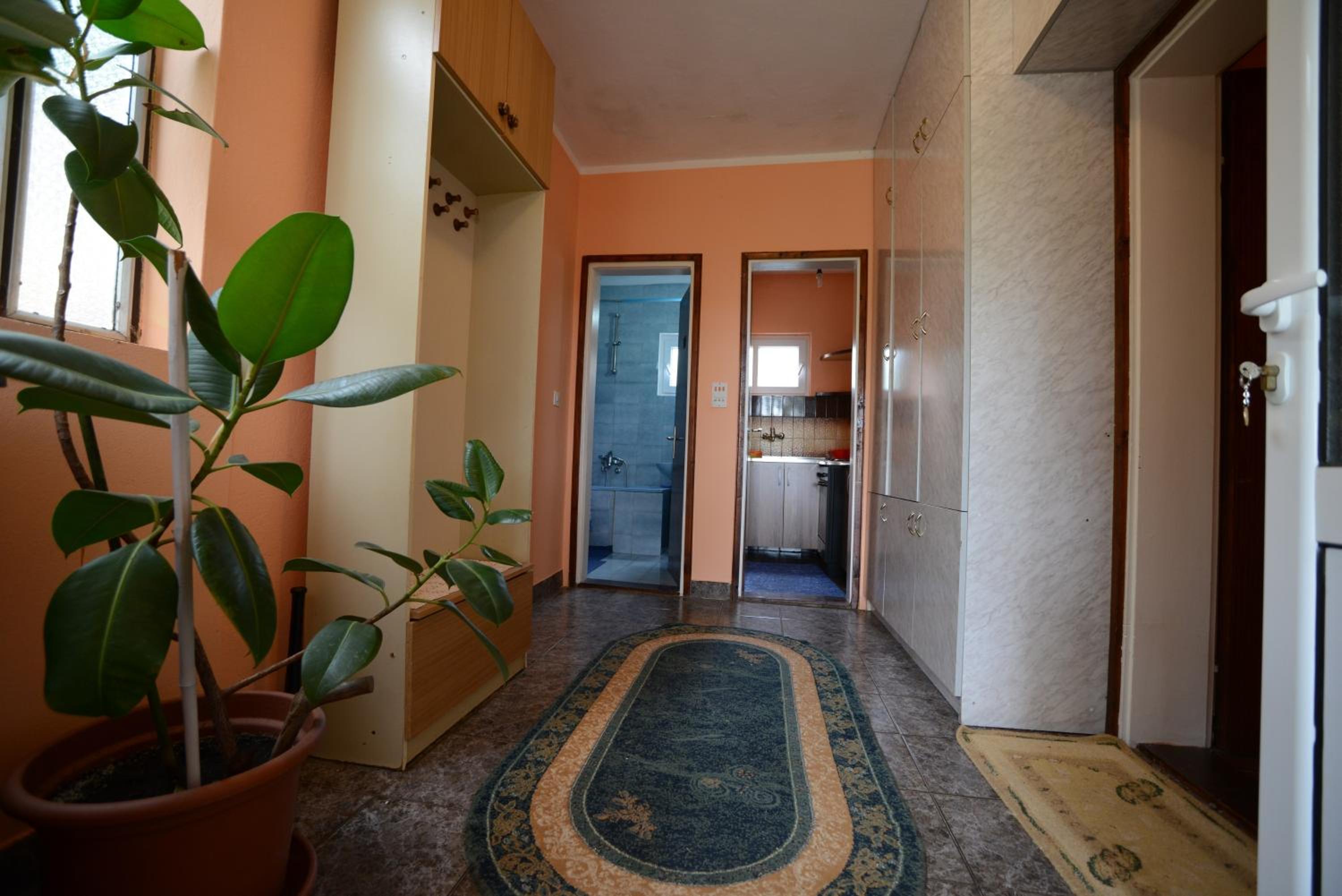 Three-Bedroom House - Photo 2