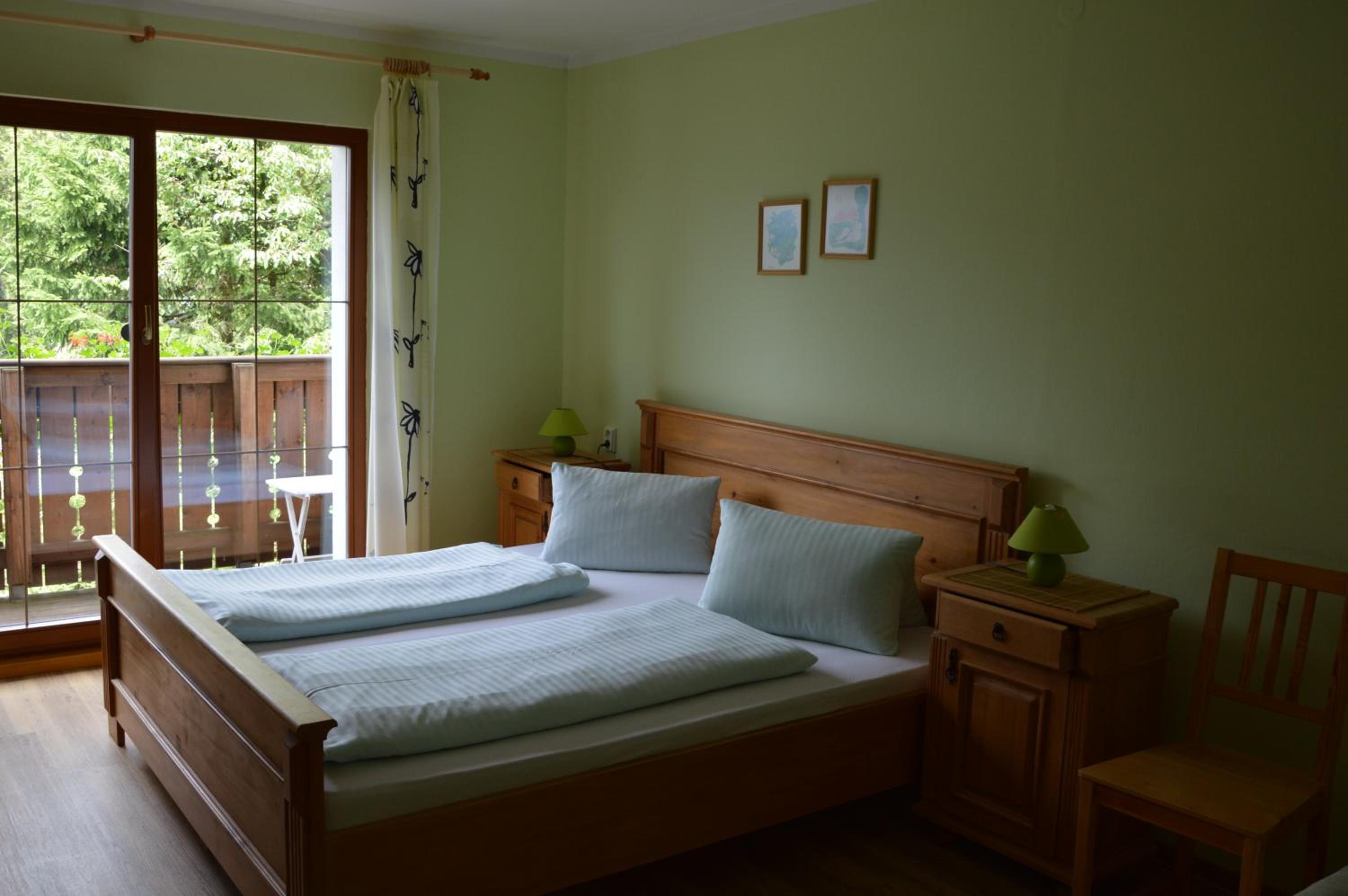Apartment with Mountain View photo 1