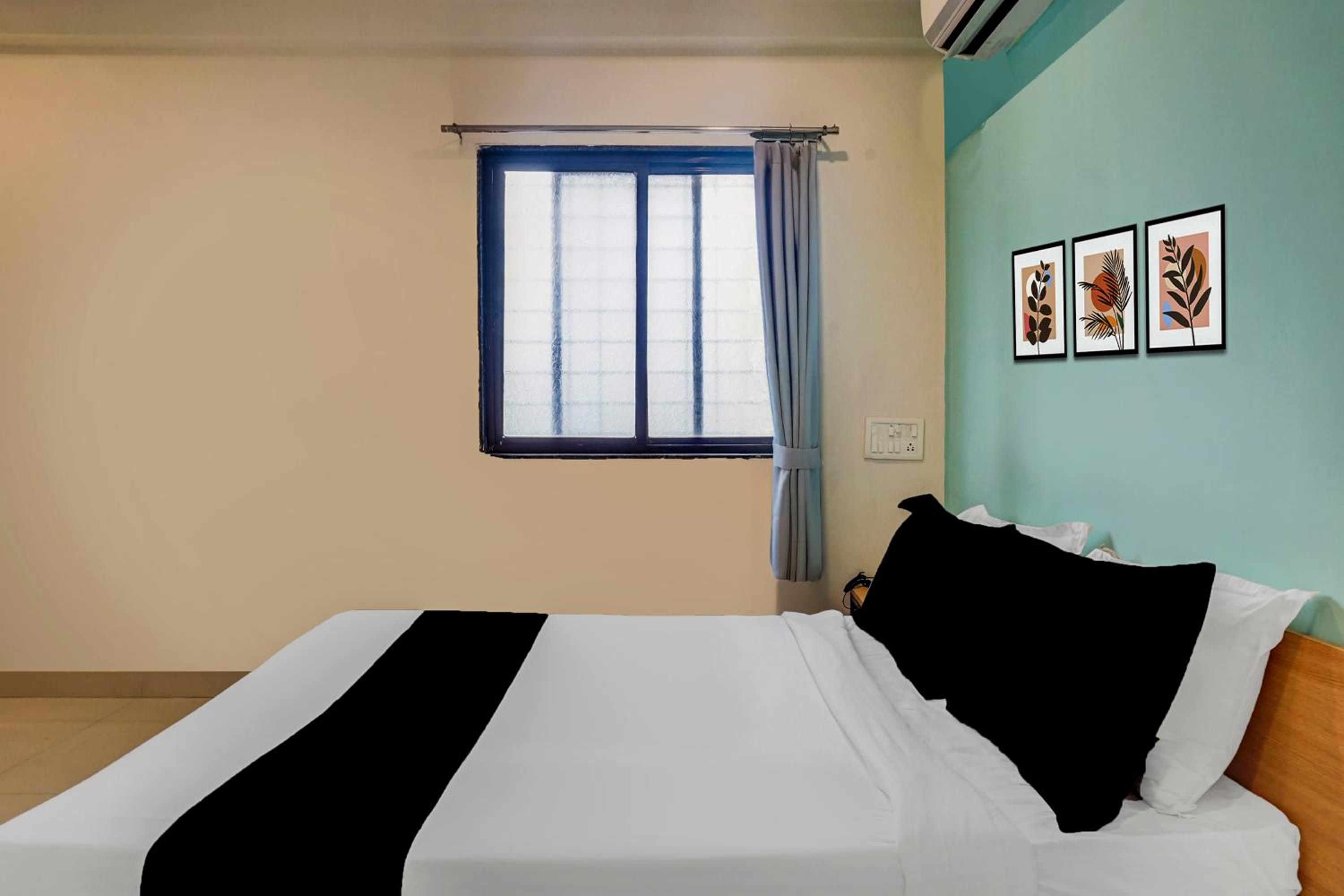 Small Single Room