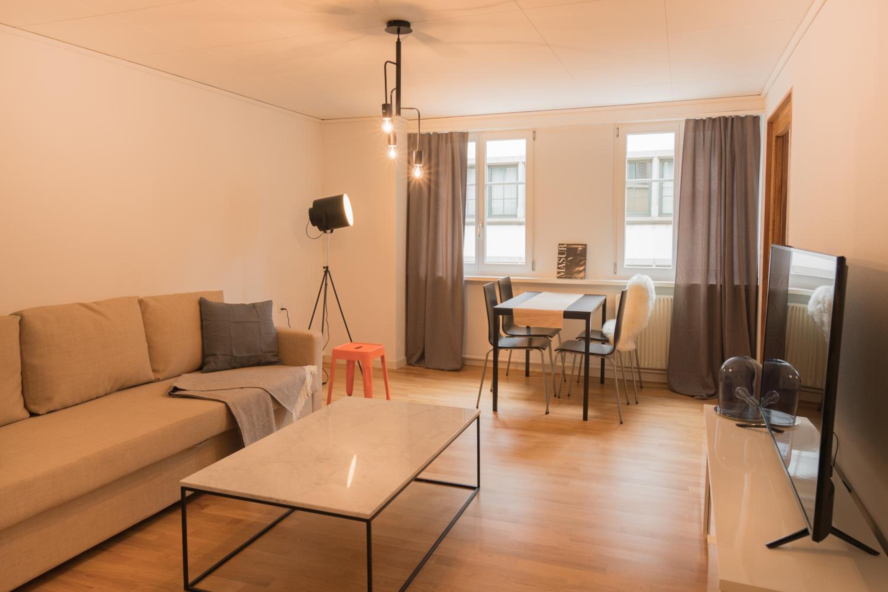 Apartment photo 1