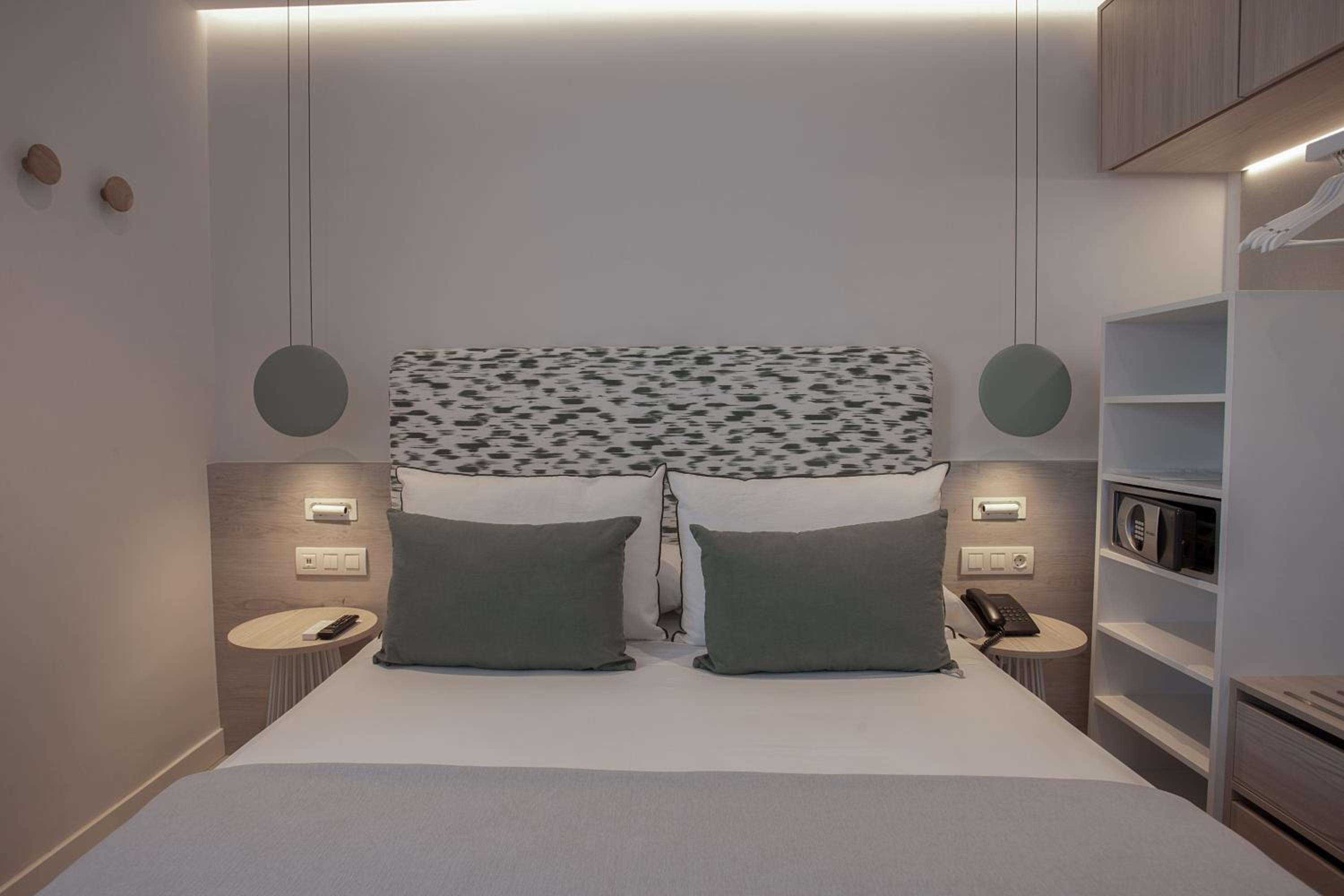 Superior Single Room