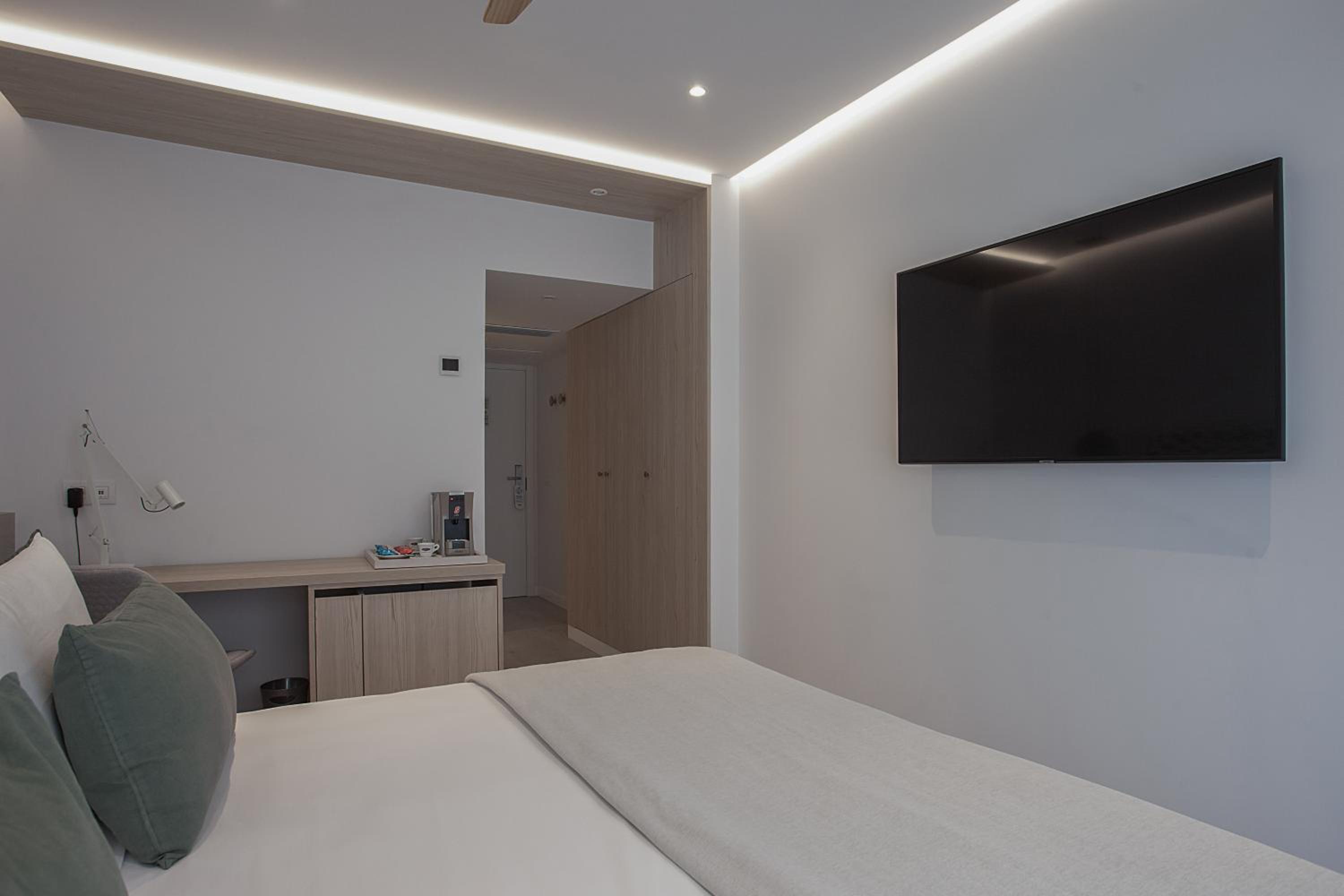 Superior Room - Photo 2