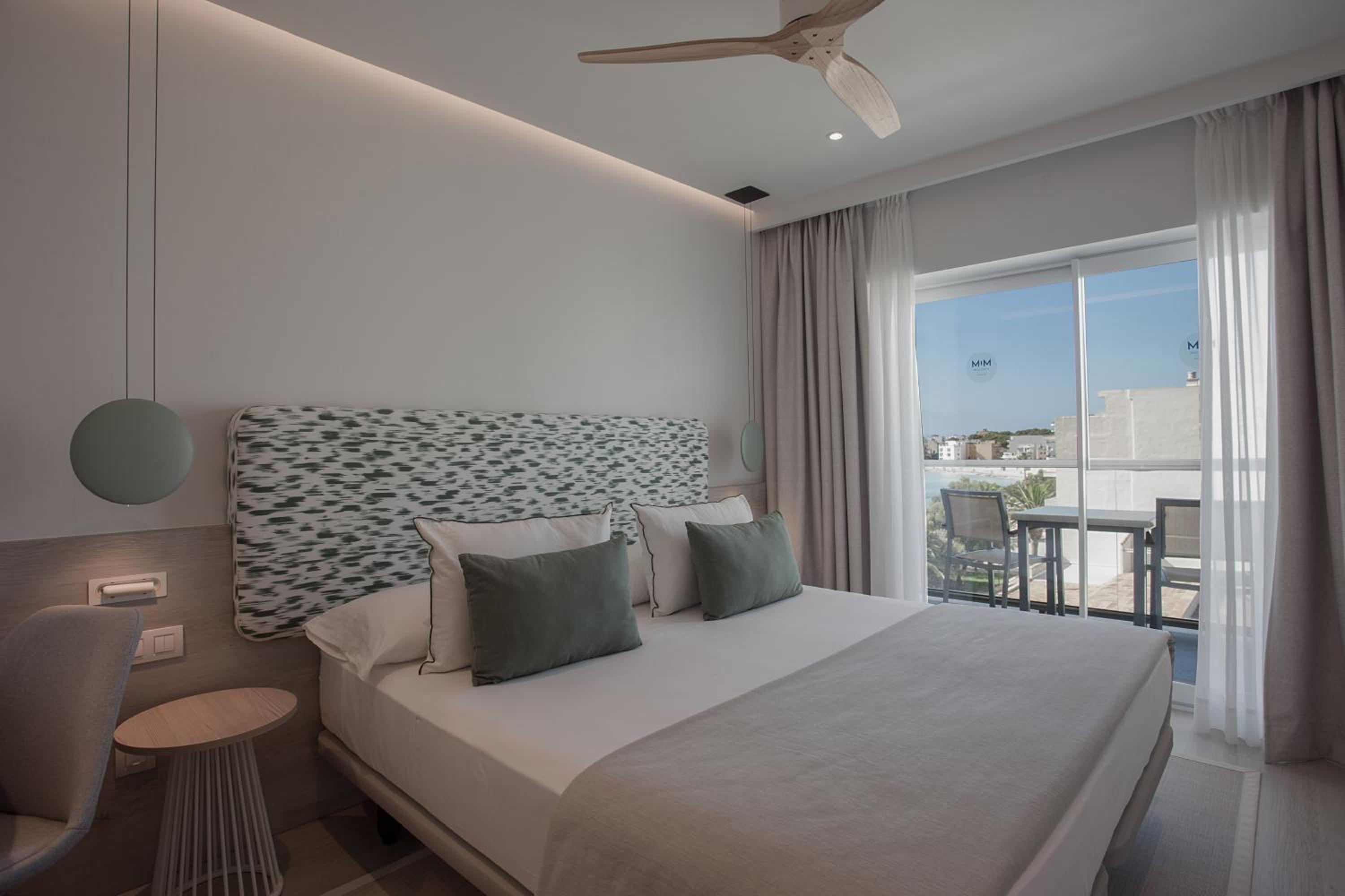 Superior Room Partial Sea View  - Photo 4