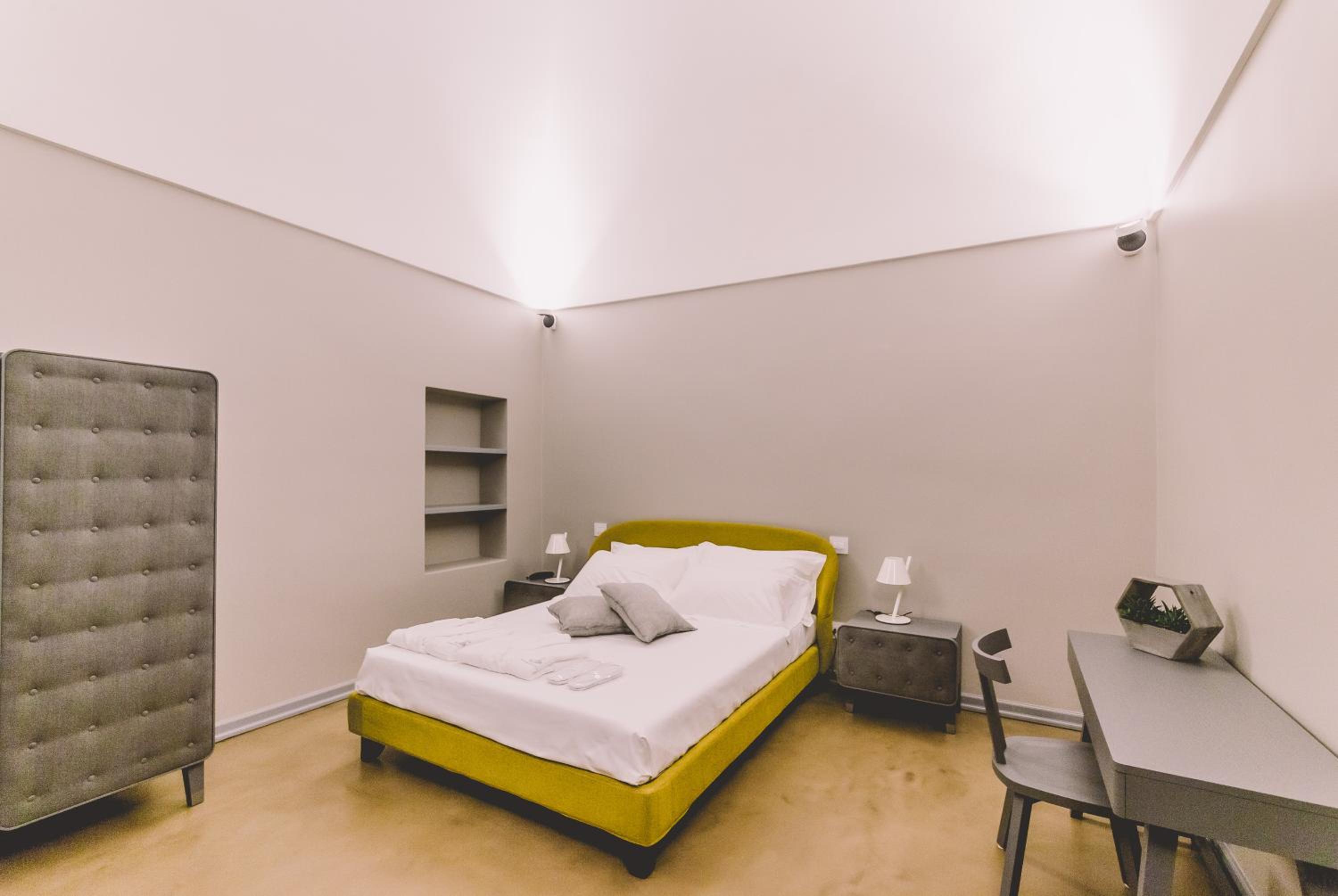 One-Bedroom House photo 1