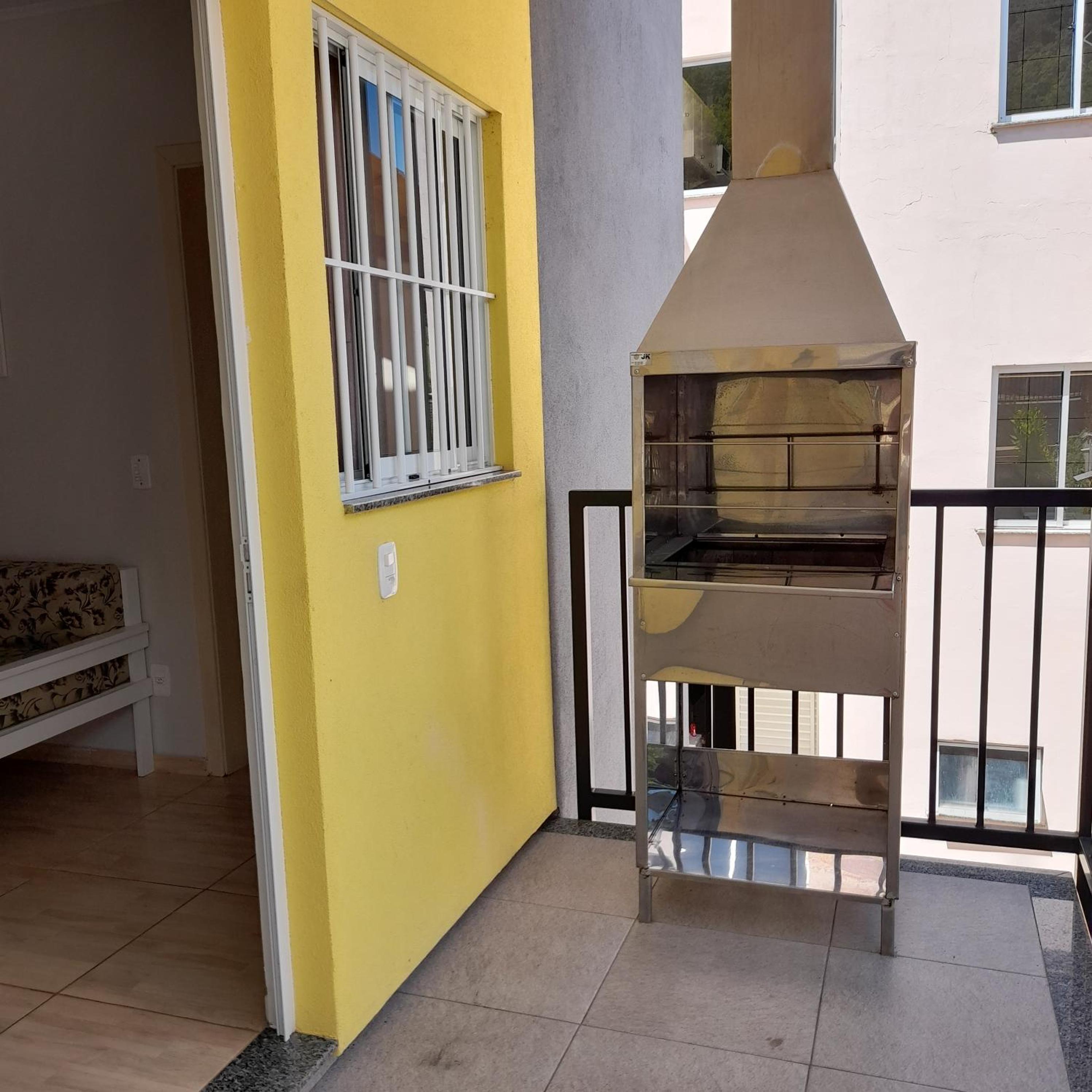 One-Bedroom Apartment - Photo 16