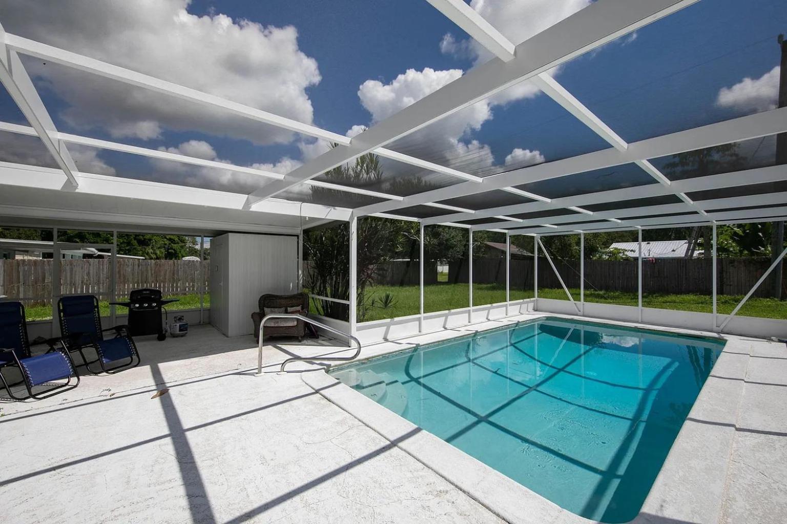Villa photo 3