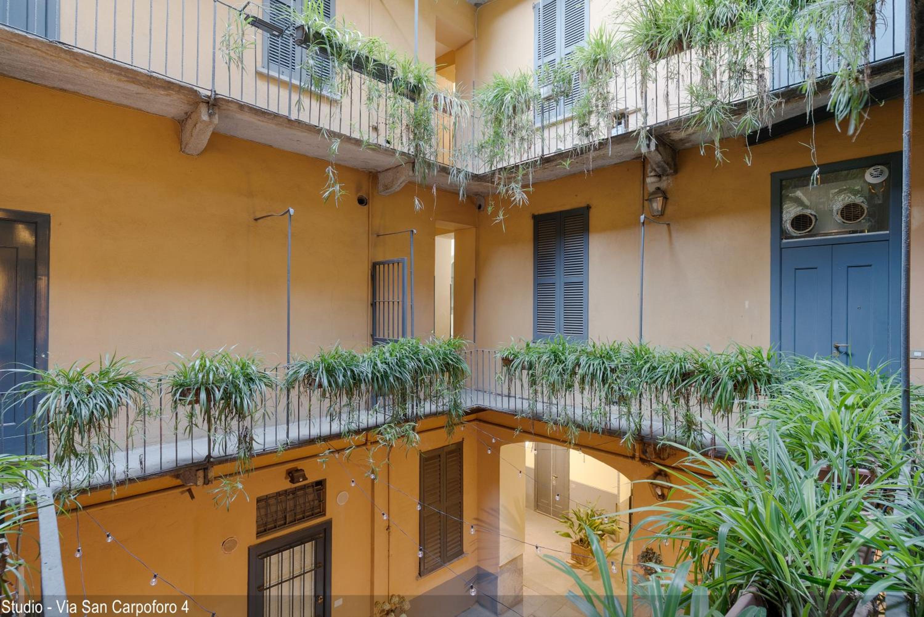 Monolocale - Via San Carpoforo 4