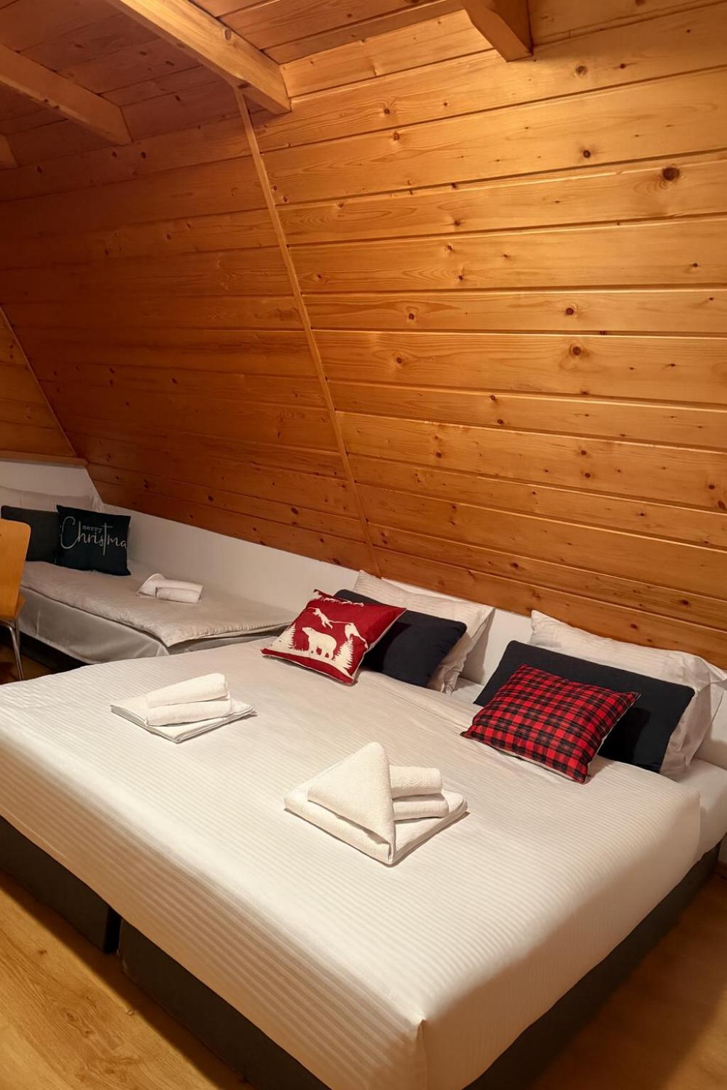 Quadruple Room photo 1