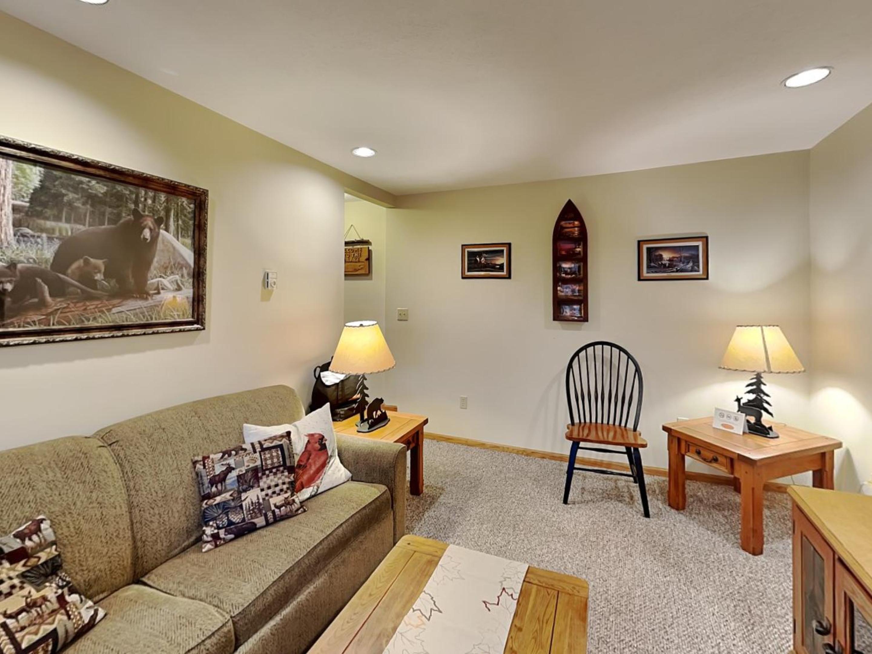 Four-Bedroom House photo 1