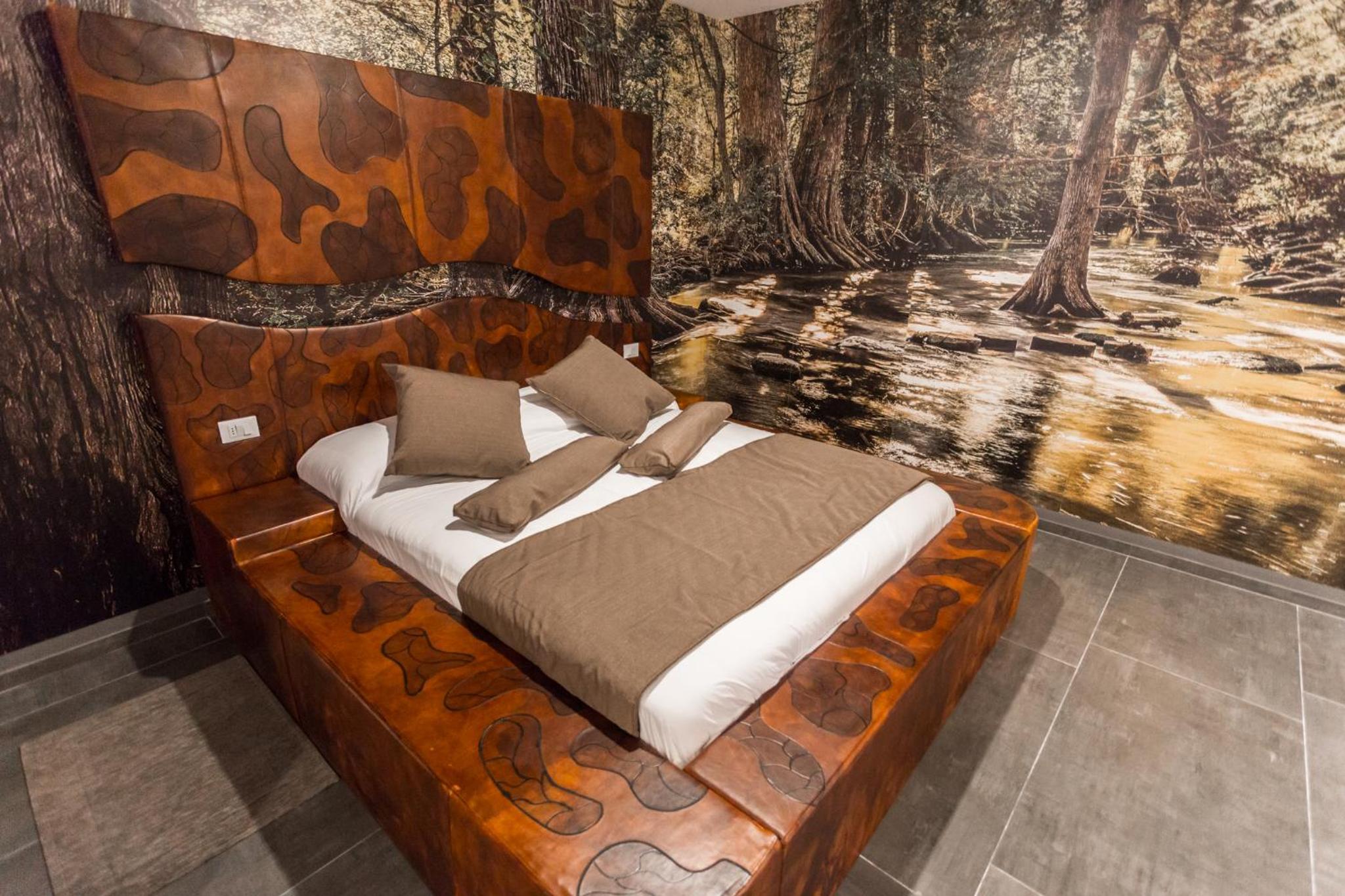 Suite with Sauna