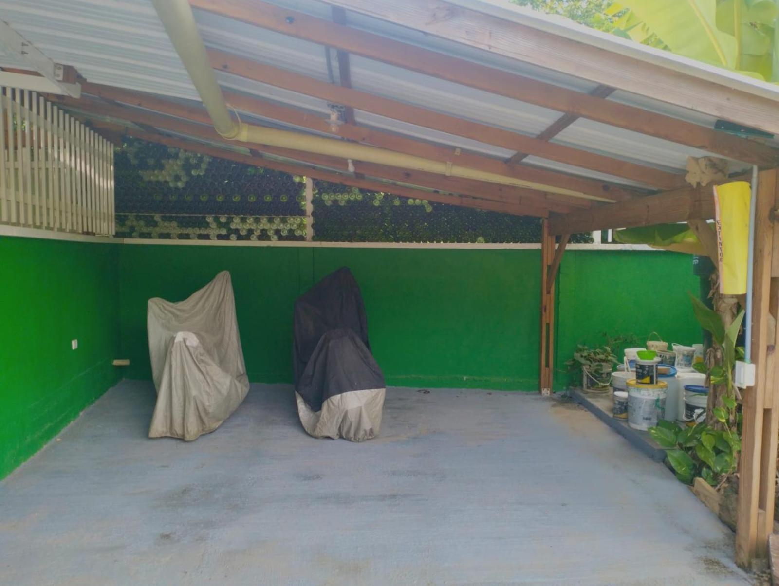 Deluxe Bungalow with Garden View