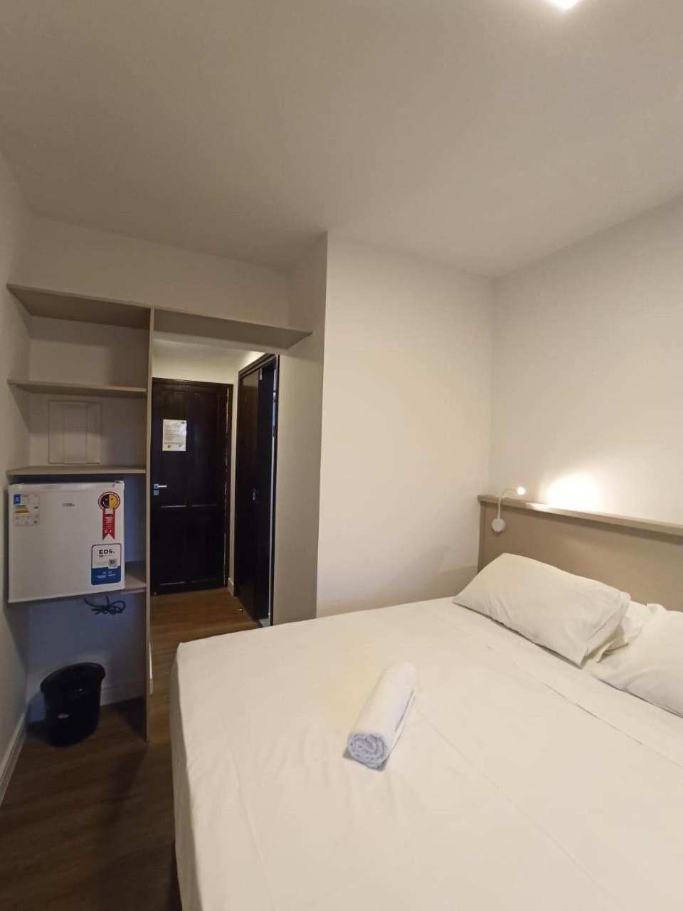 Studio Apartment with Balcony photo 3