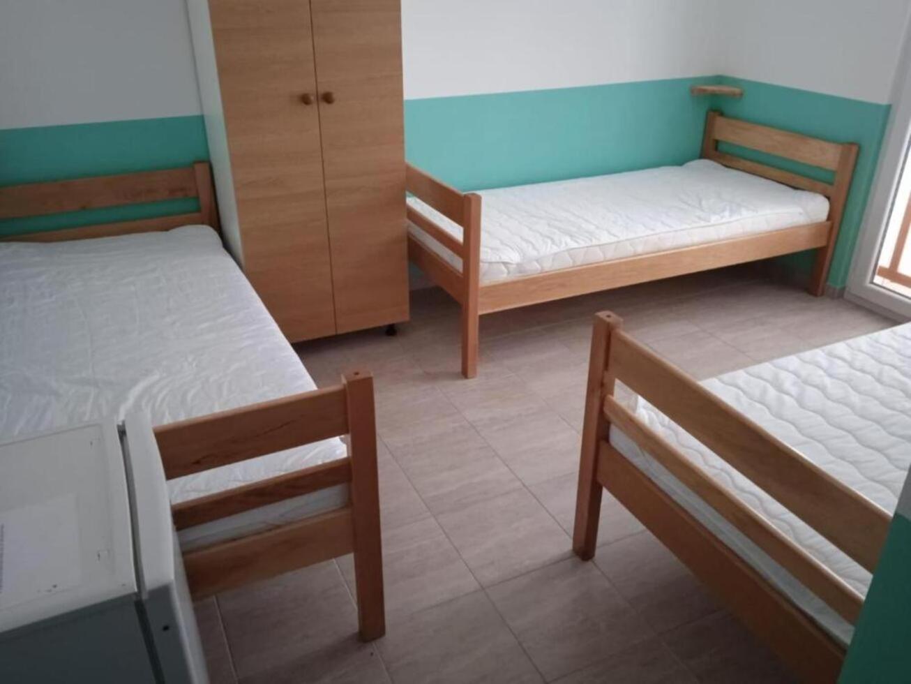 Standard Triple Room photo 2